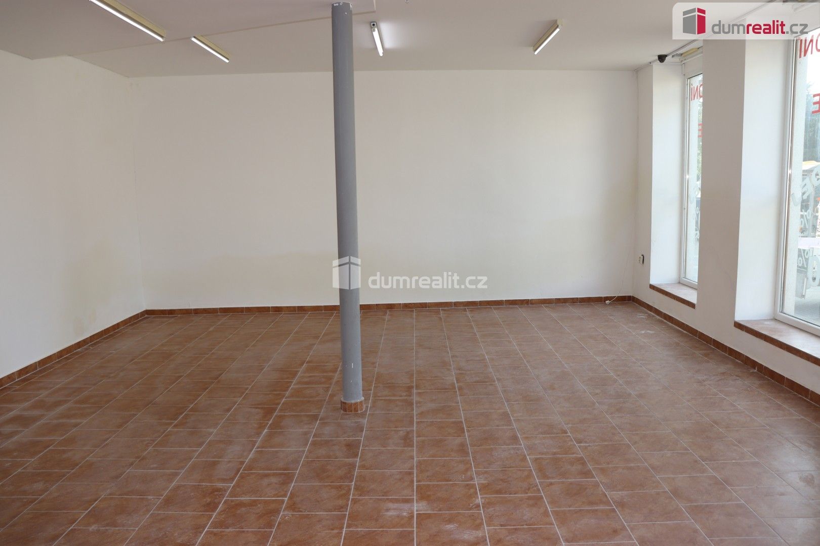 Obchodní prostory · 160 m² · náměstí T. G. Masaryka, Břeclav - 3