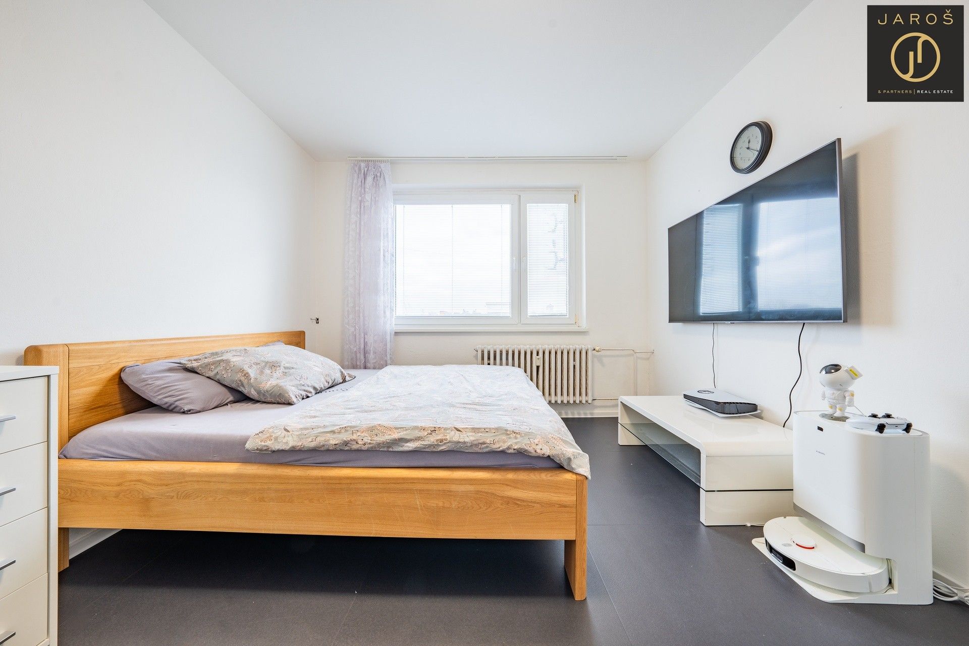 Pronájem byt 1+1 - Na vyhaslém, Kladno, 35 m²