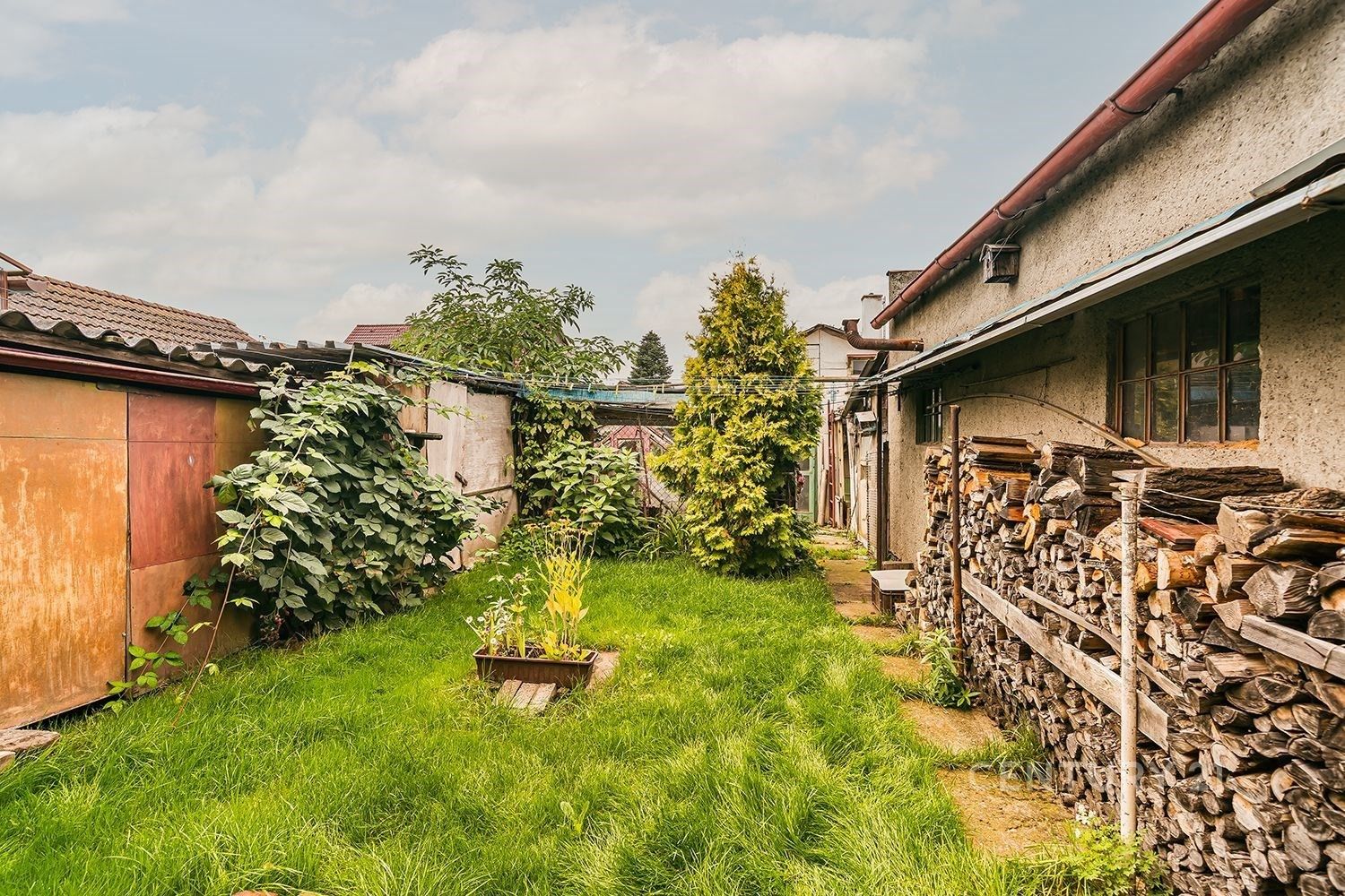 Prodej rodinný dům - Nad Rezkovcem, Čáslav, 150 m²