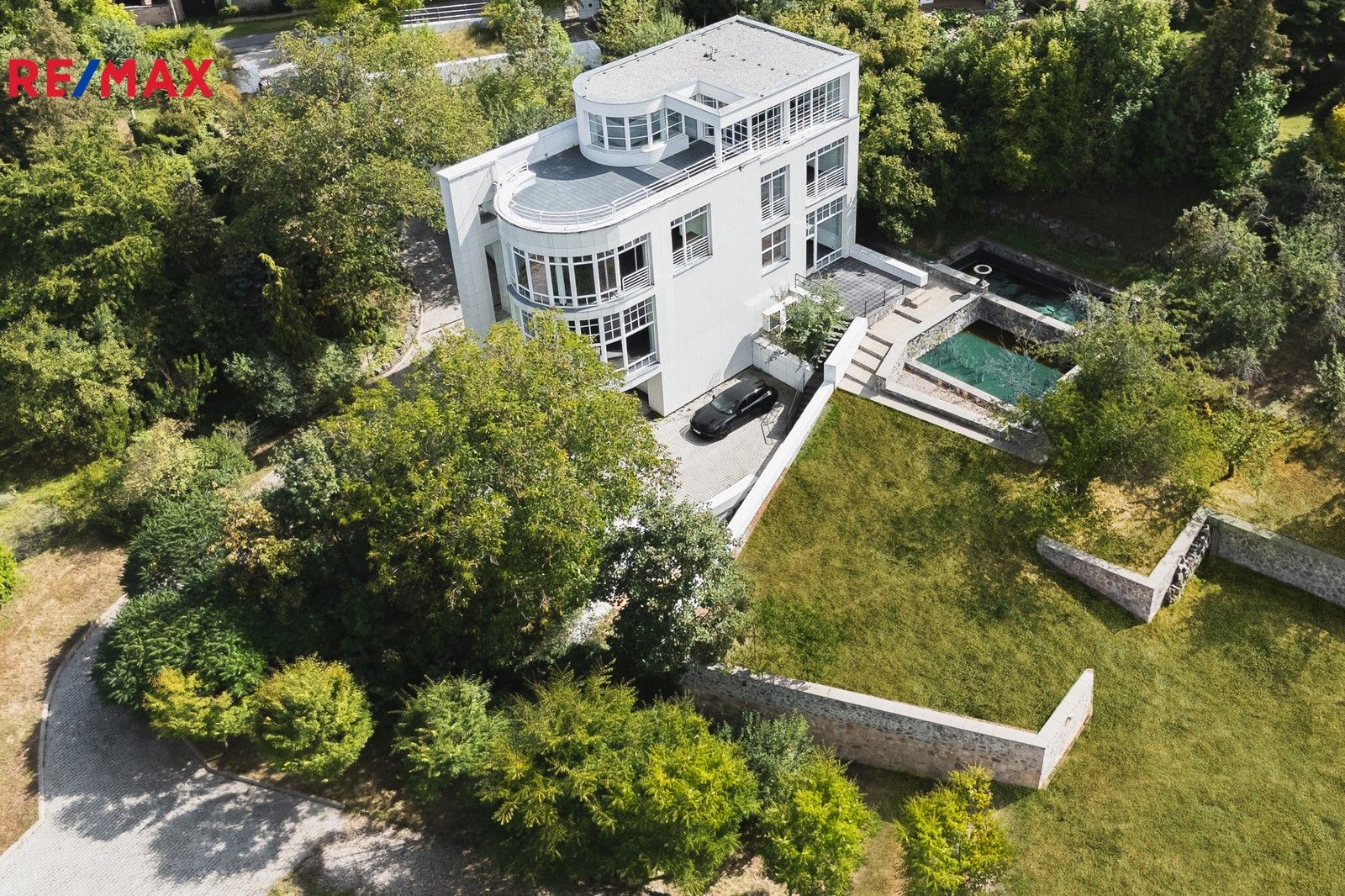 Vily, Podlešín, 323 m²