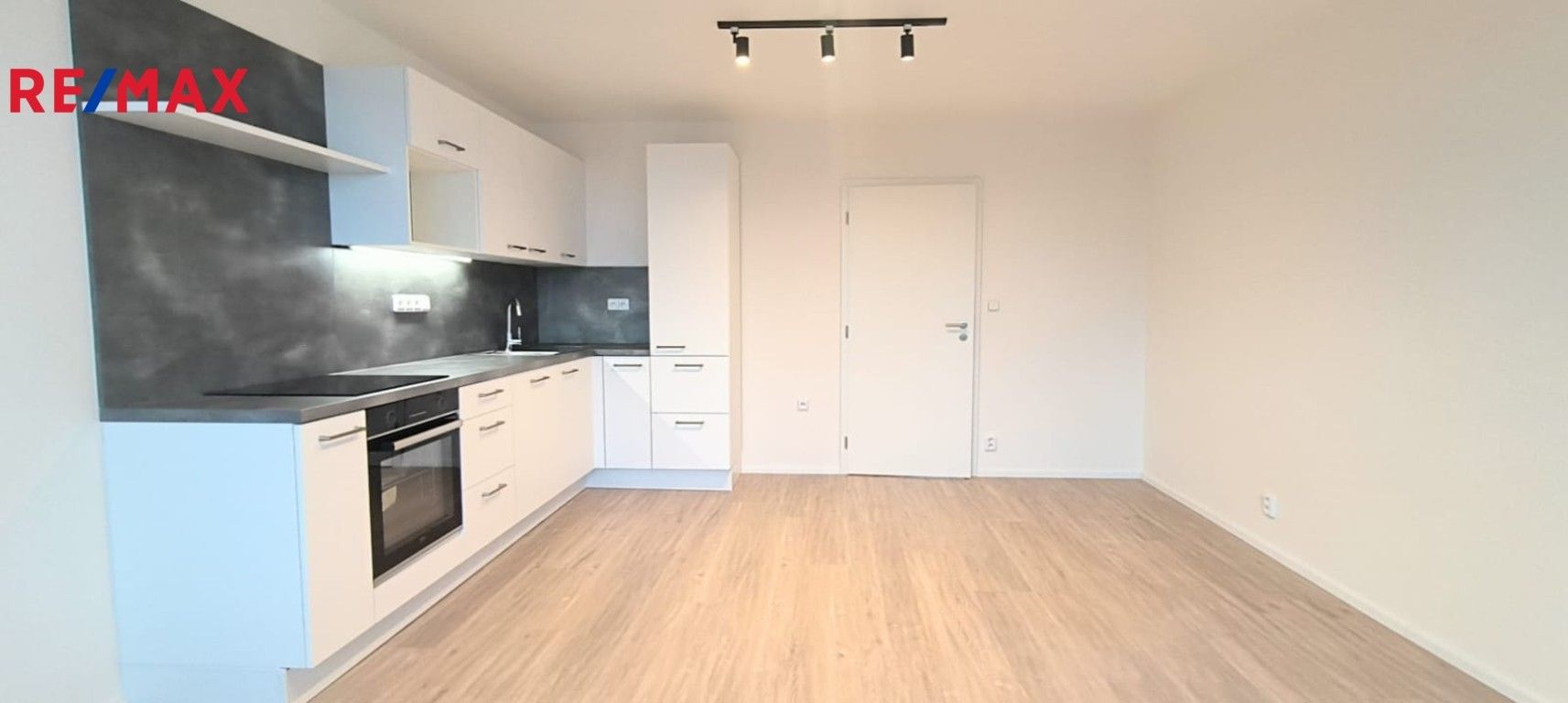 Pronájem byt 3+kk - Bolívarova, Praha, 62 m²