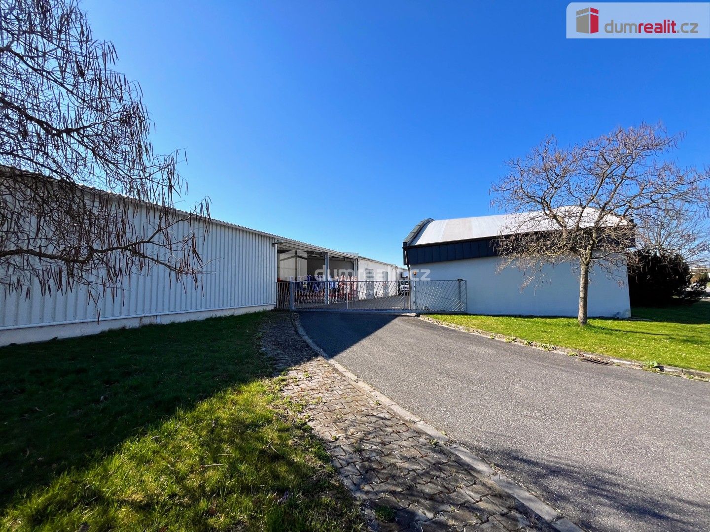 Pronájem obchodní prostory - Jaktáře, Uherské Hradiště, 342 m²