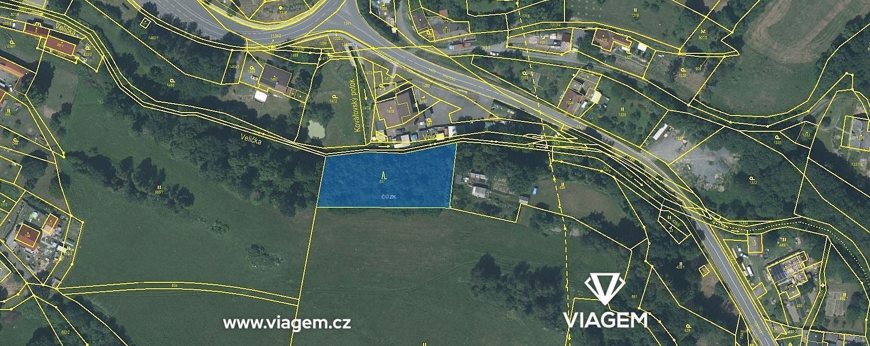 Zahrada, 2 375 m²