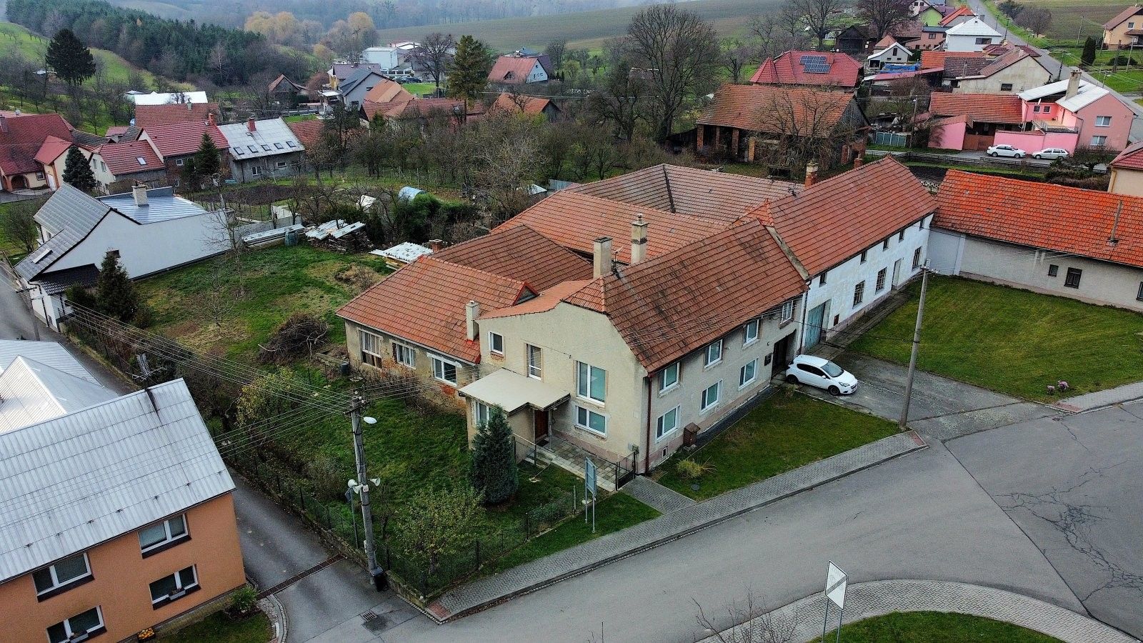 Prodej rodinný dům - Horní Újezd, 228 m²