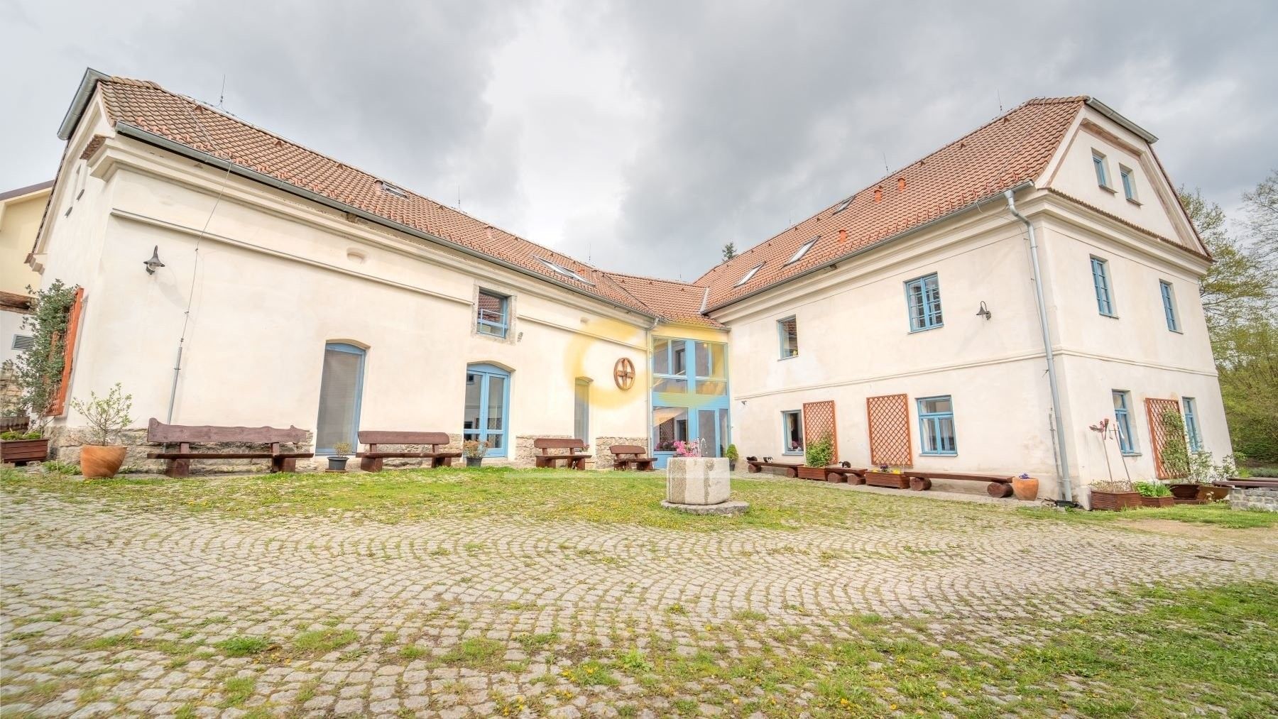 Rodinný dům · 590 m² · Uzeničky Černívsko - 3
