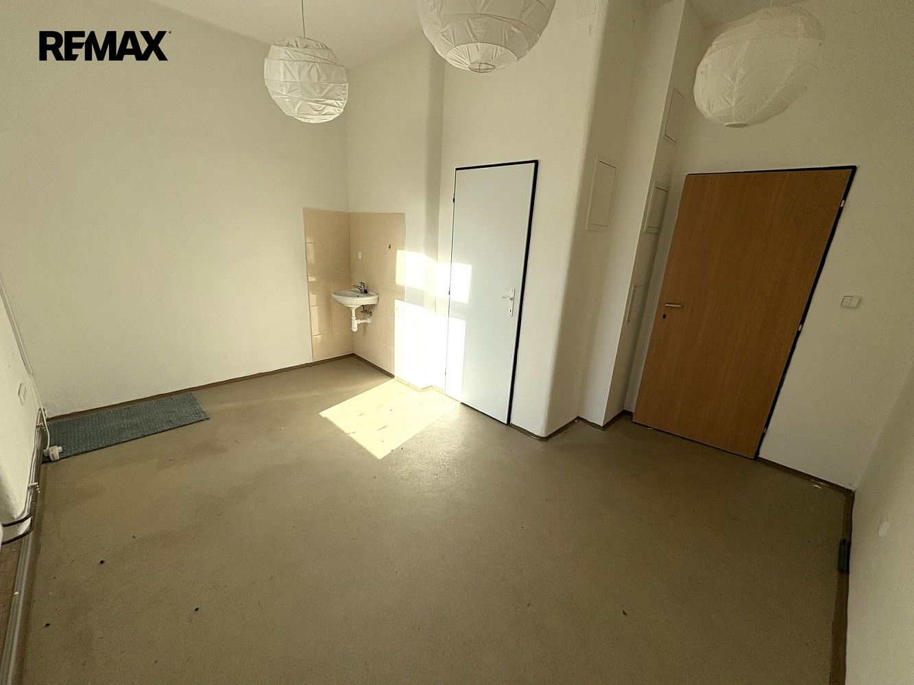 Pronájem obchodní prostory - Vimperk - Vimperk I, okres Prachatice, Jihočeský kraj, 17 m² - 5