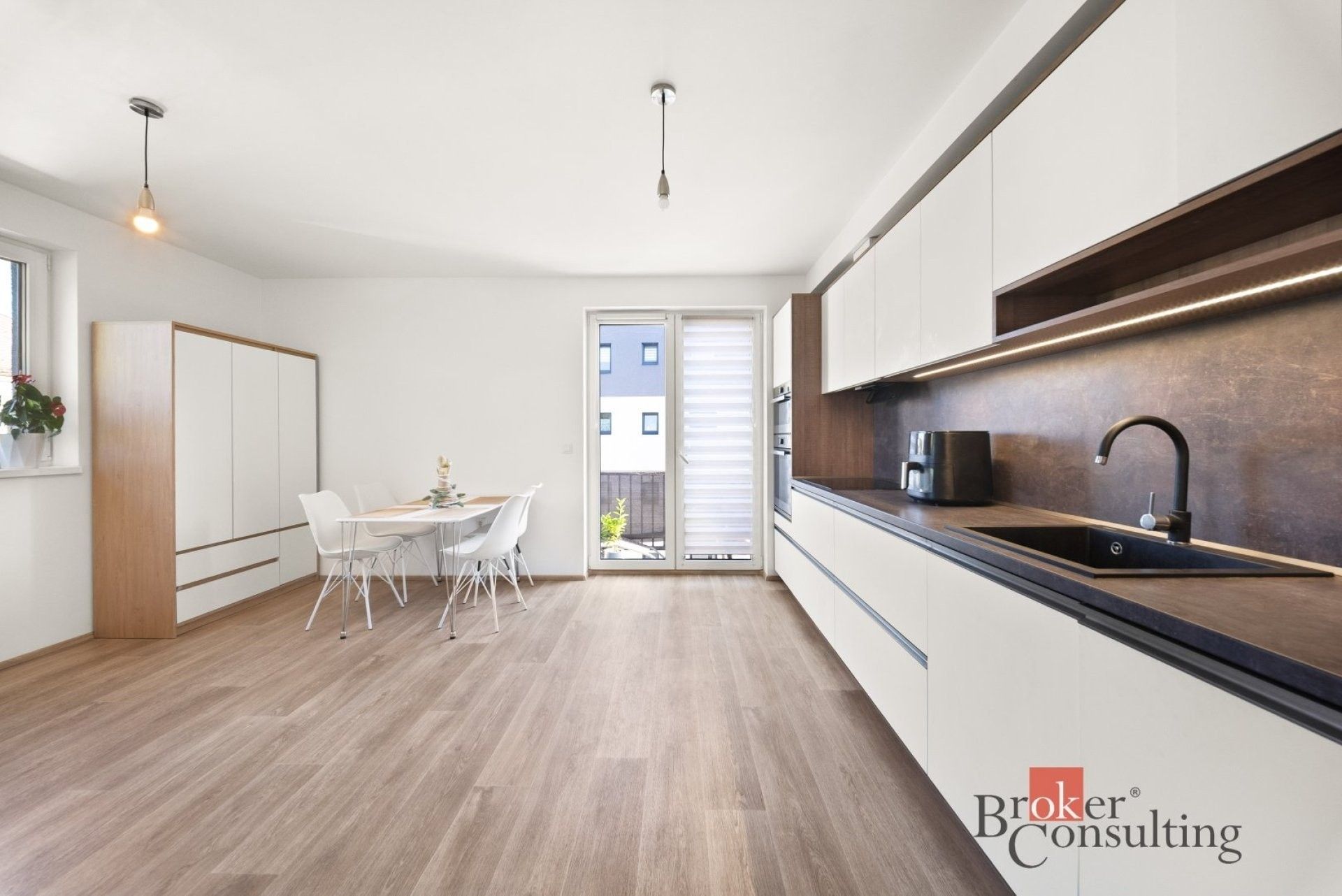 3+kk, Husova,Hronov, 71 m² - 1