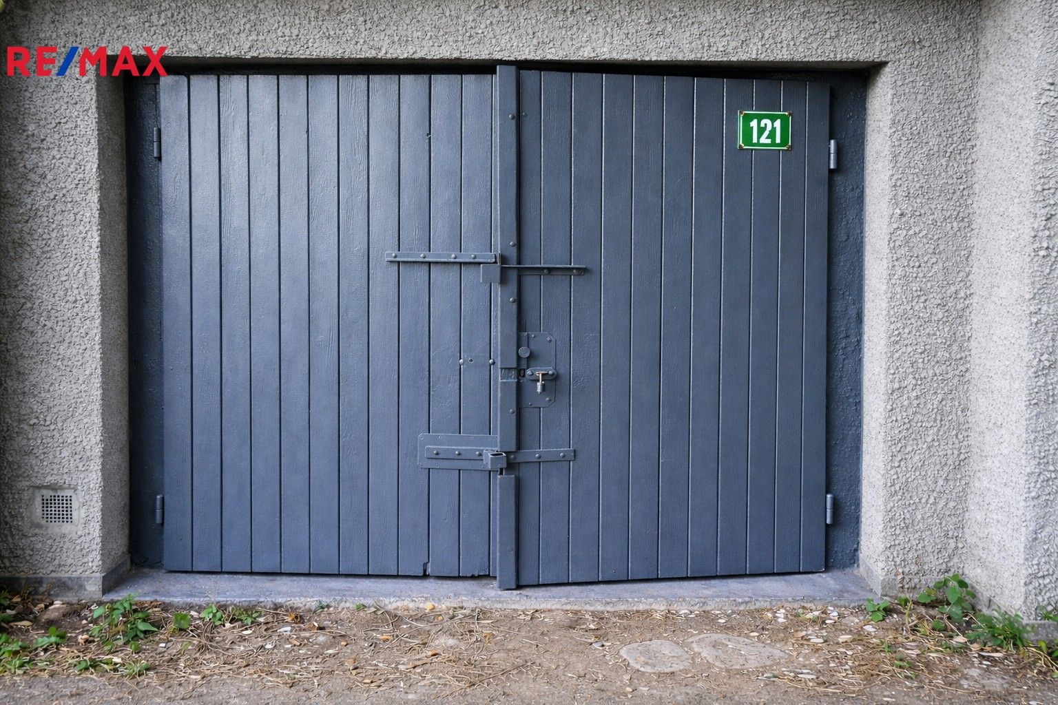 Garáže, Lounická 121, Litvínov, 21 m²