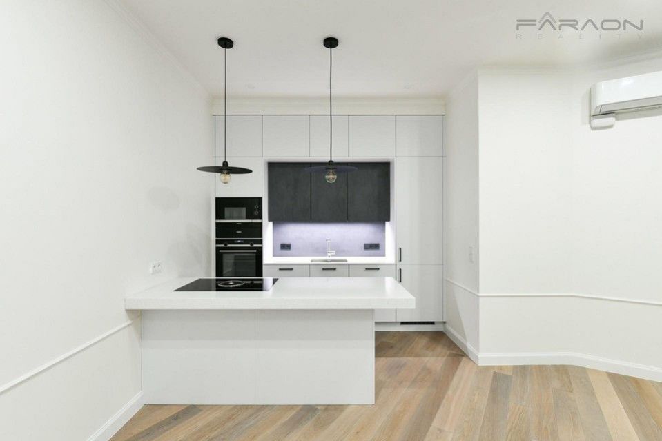 4+kk, náměstí Jiřího z Poděbrad, Praha, 118 m² - 2