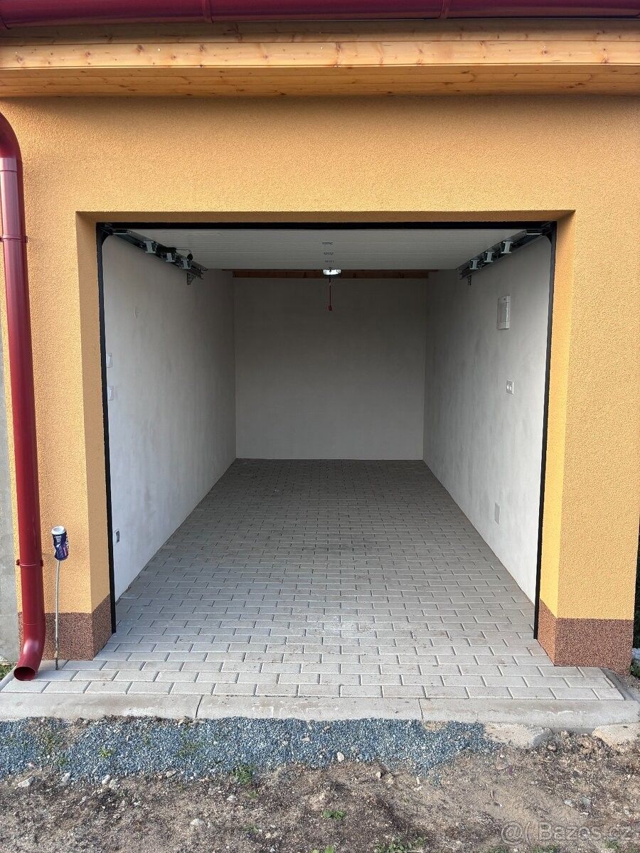 Pronájem garáž - Sokolnice, 664 52 - 2