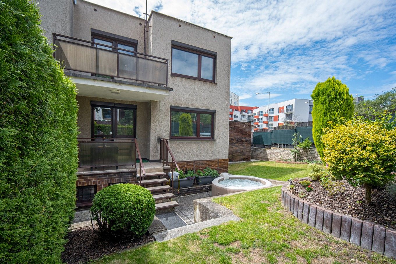 Rodinné domy, Strašnická 1112/3, Praha, 184,9 m²