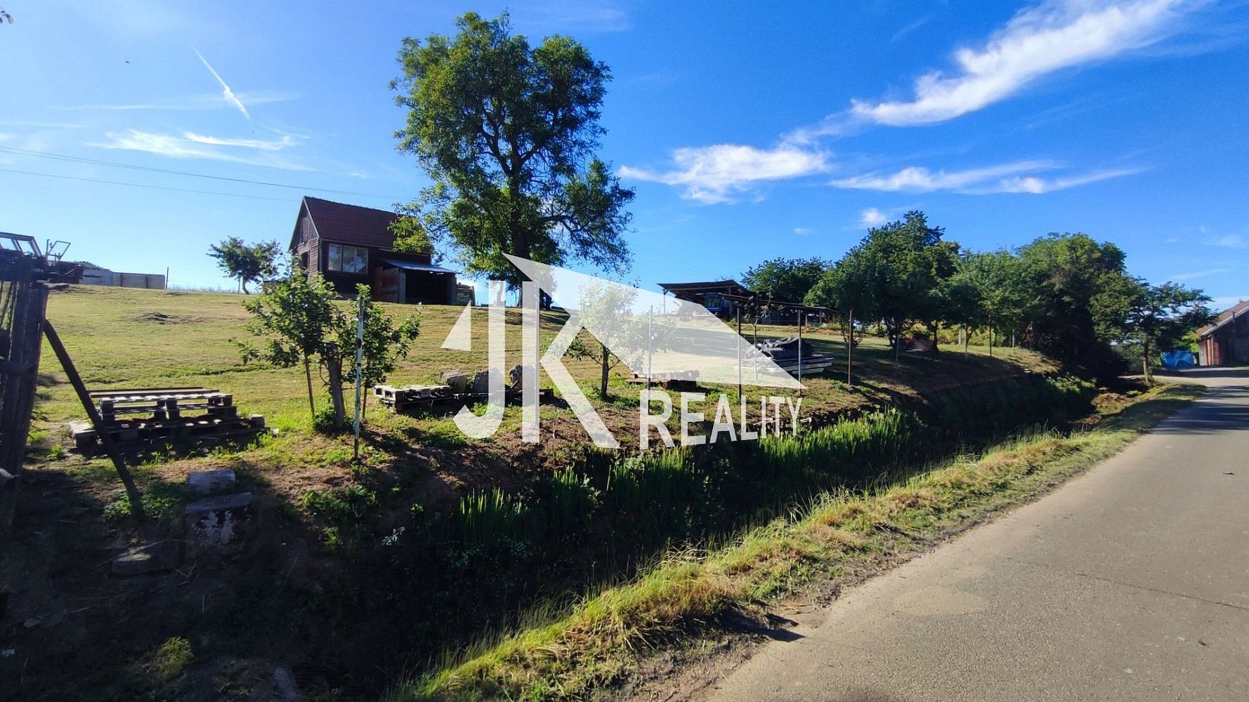 Pozemek pro bydlení, 1 862 m²