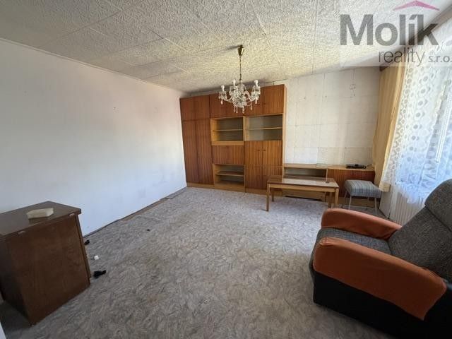 Byt 2+1 · 56 m² · U Zámeckého parku, Litvínov - 3