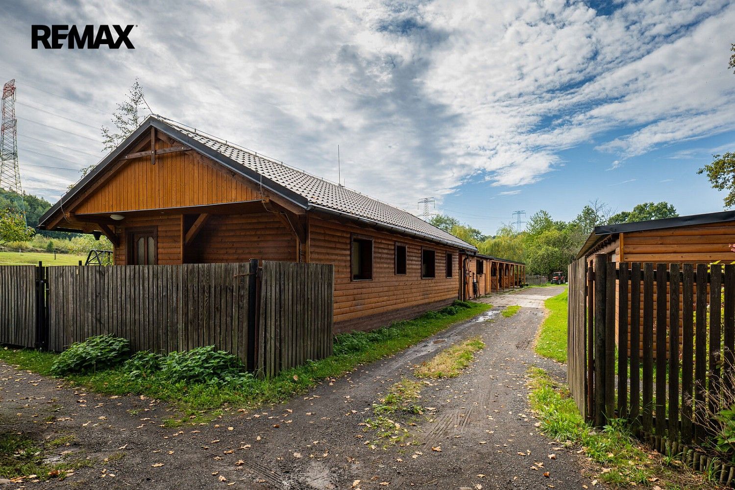 Zemědělské objekty, Baška - Hodoňovice, okres Frýdek-Místek, 2 400 m² - 2