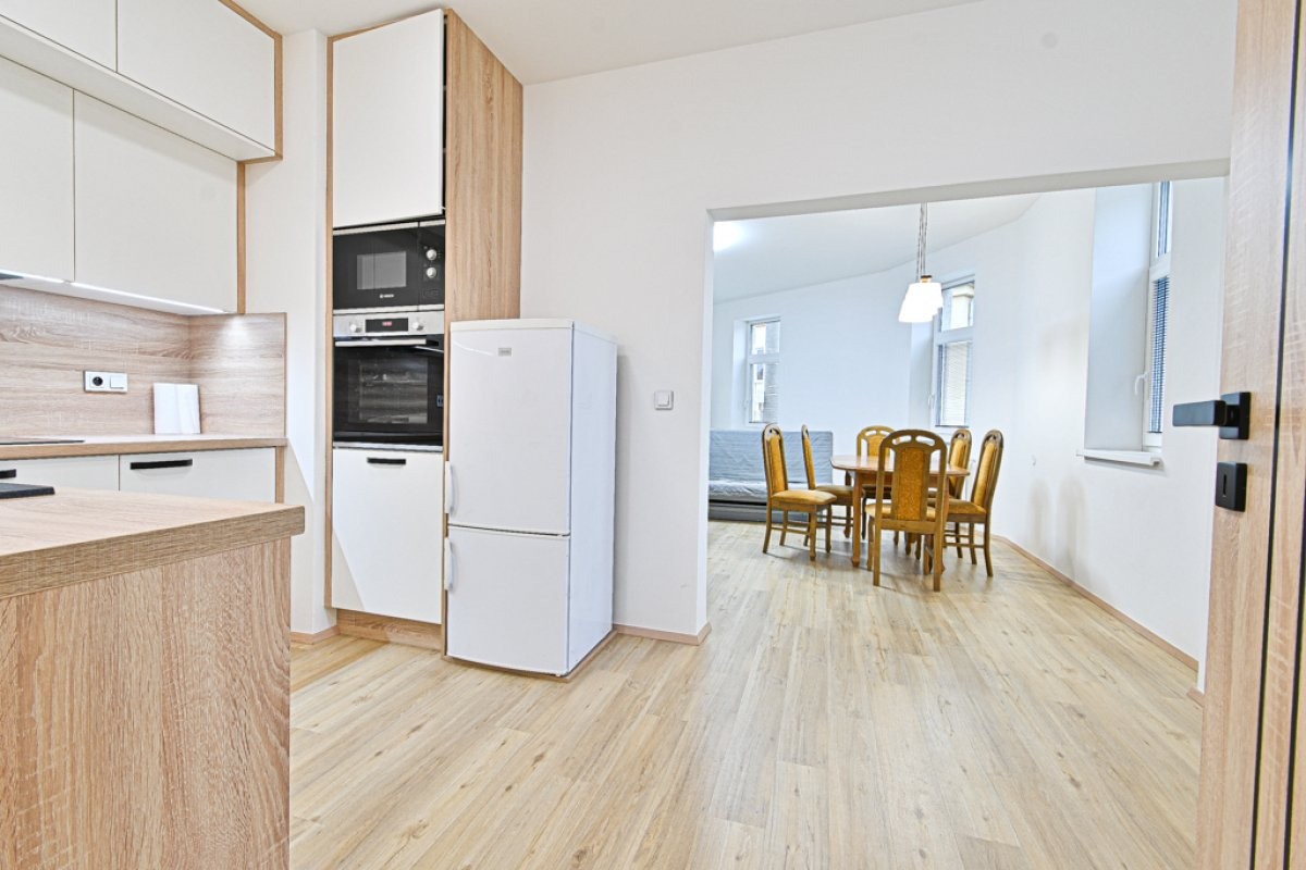 Byt 6+kk a více · 120 m² · Zdíkova, Blansko - 3