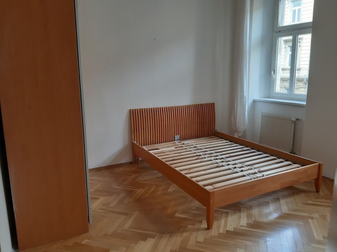 Pronájem byt 1+1 - Mozartova, Praha - Smíchov, 40 m² - 2