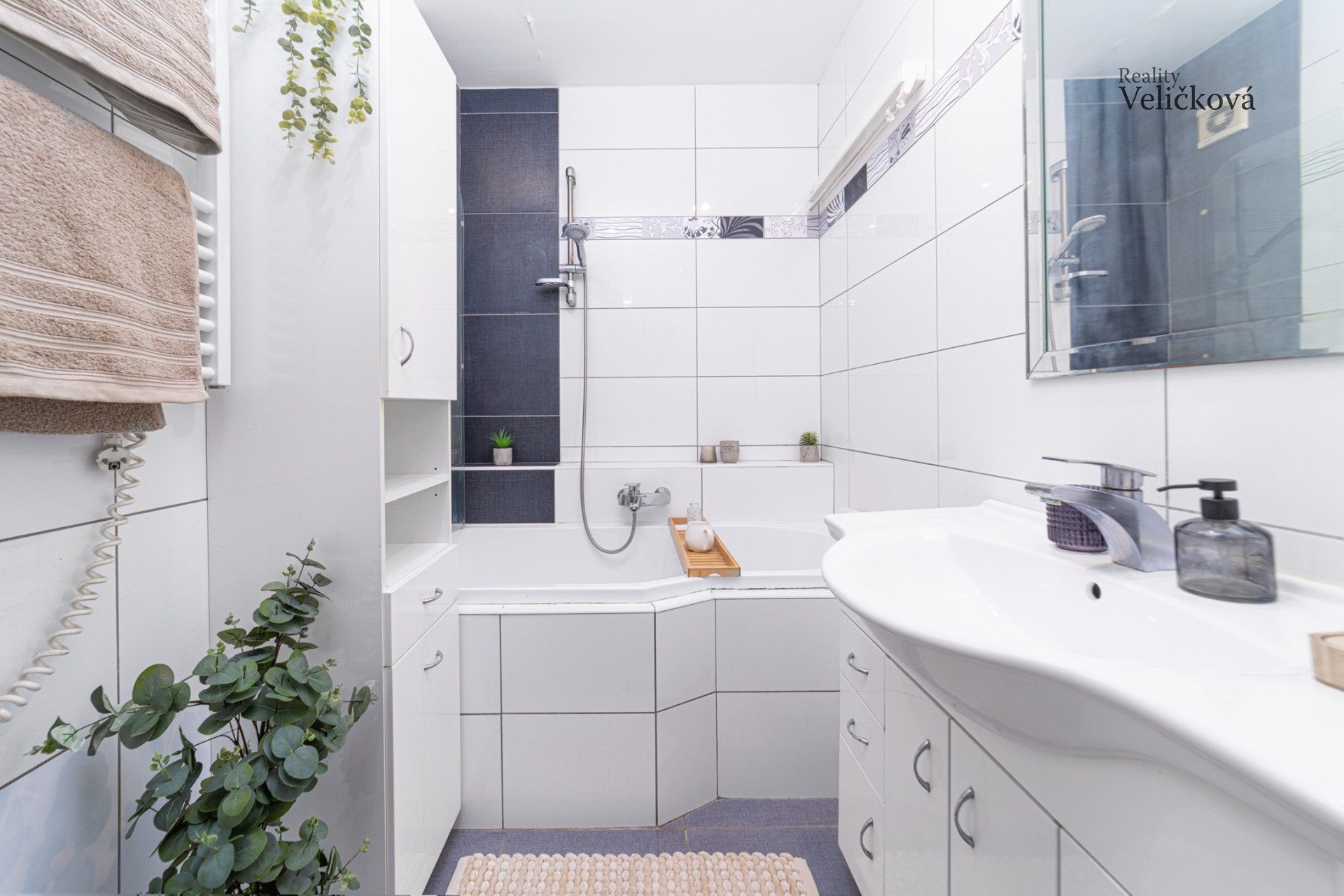 2+1, třída Edvarda Beneše, Hradec Králové, 80 m² - 2