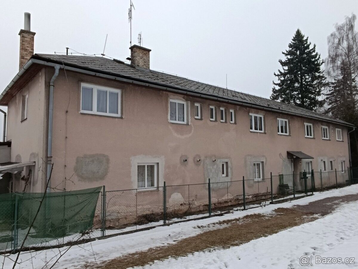 Rodinné domy, Studenec u Horek, 512 33