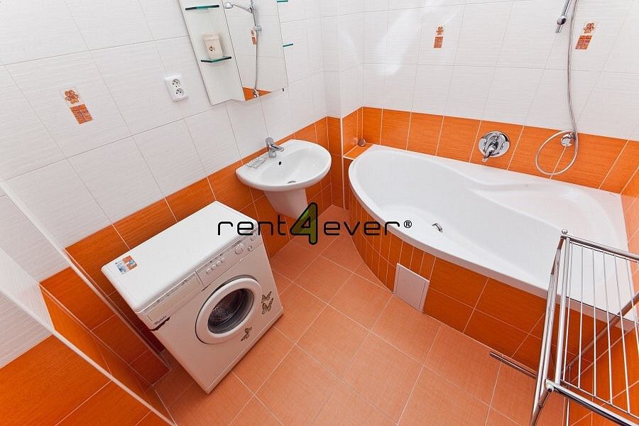 Pronájem byt 1+1 - Xaveriova, Praha 5 - Smíchov, 46 m² - 2