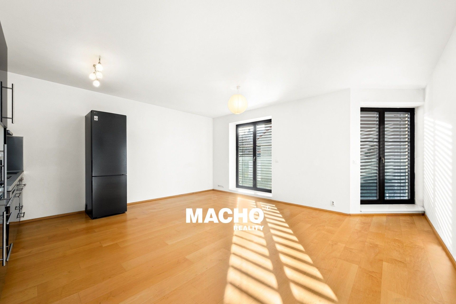 Pronájem byt 2+kk - Kozinovo náměstí, Praha, 51 m²