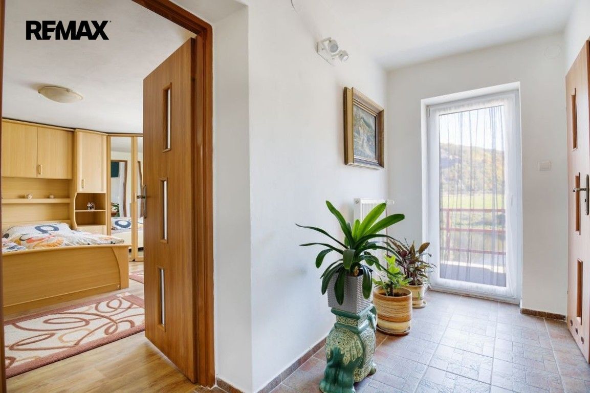 Prodej rodinný dům - Dobkovice, 292 m² - 2