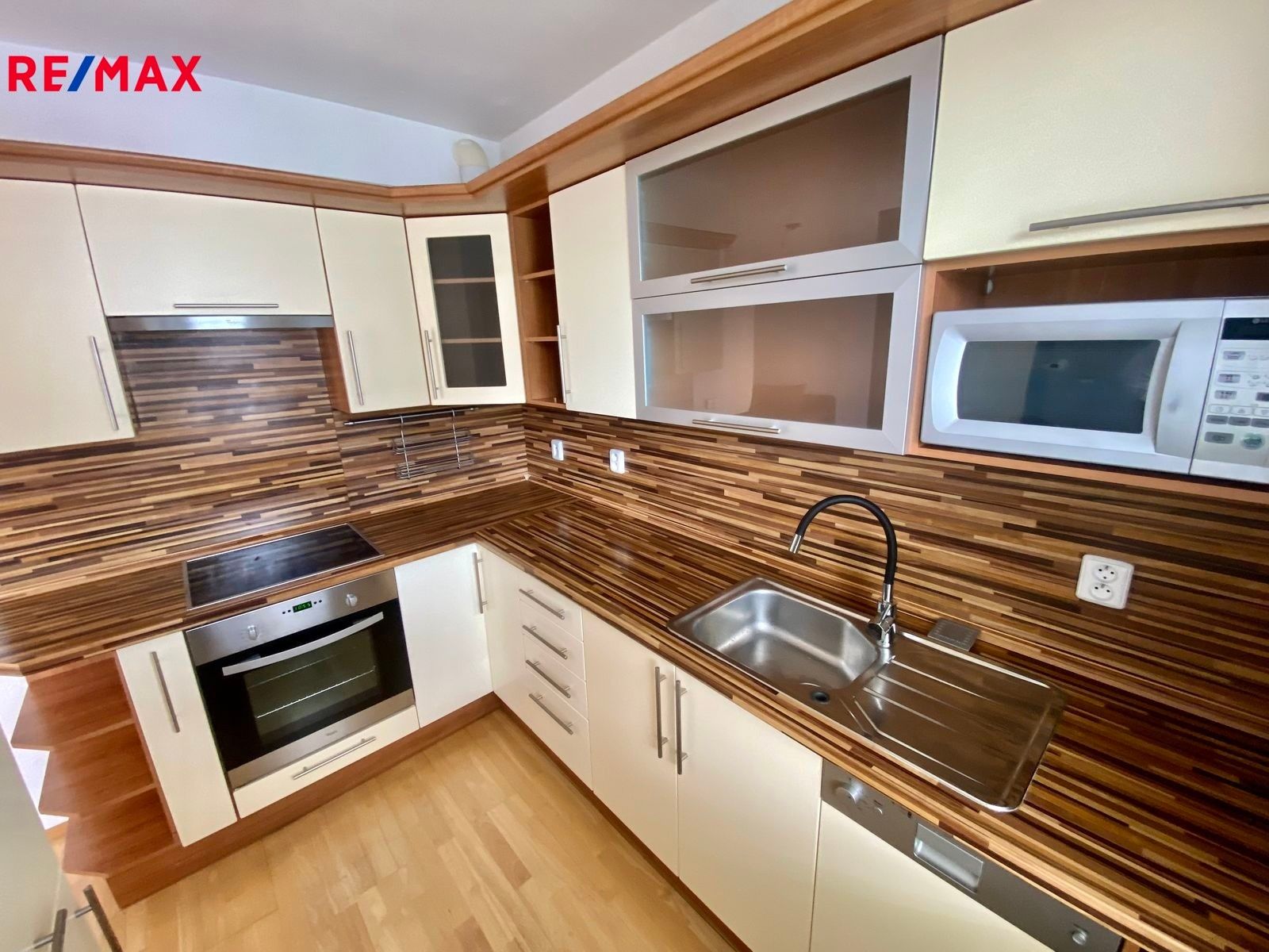 2+kk, Květná, Plzeň, 51 m²