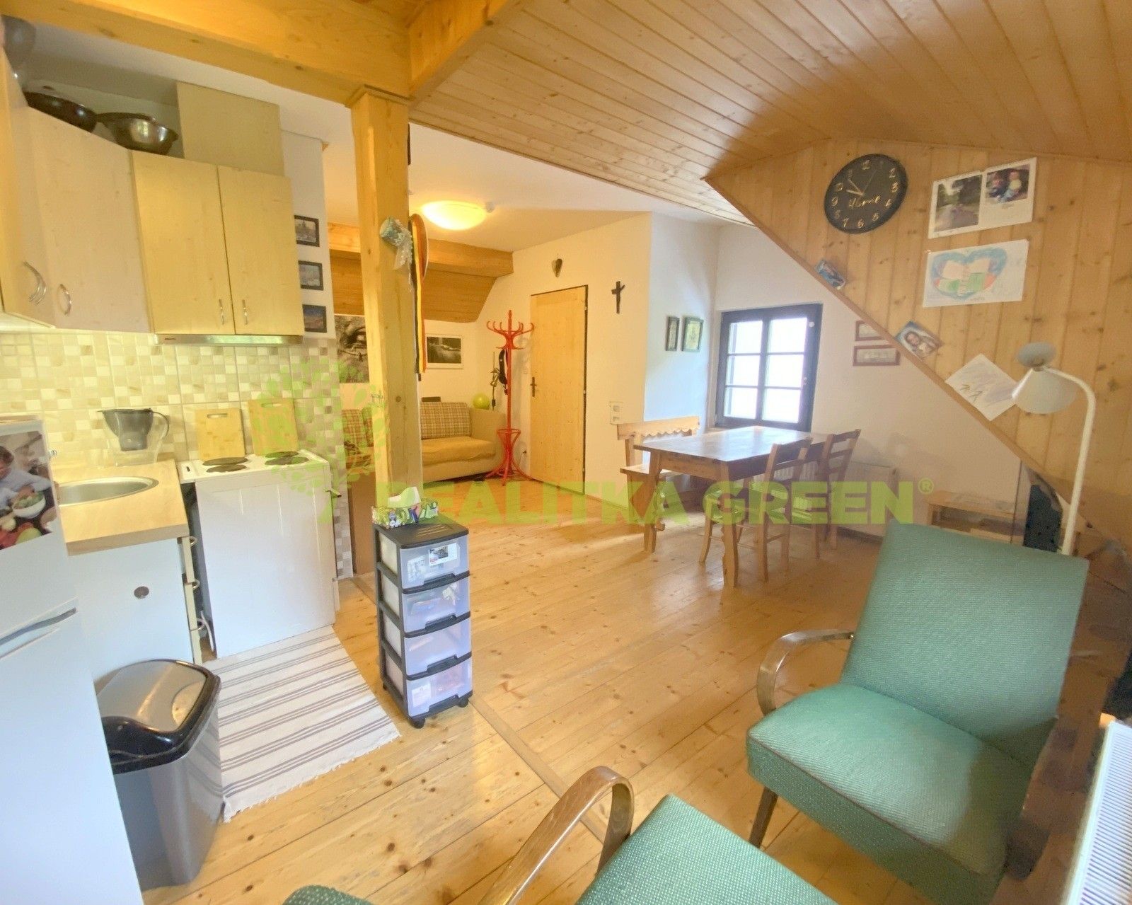 Pronájem byt 2+kk - Velké Karlovice, 69 m²