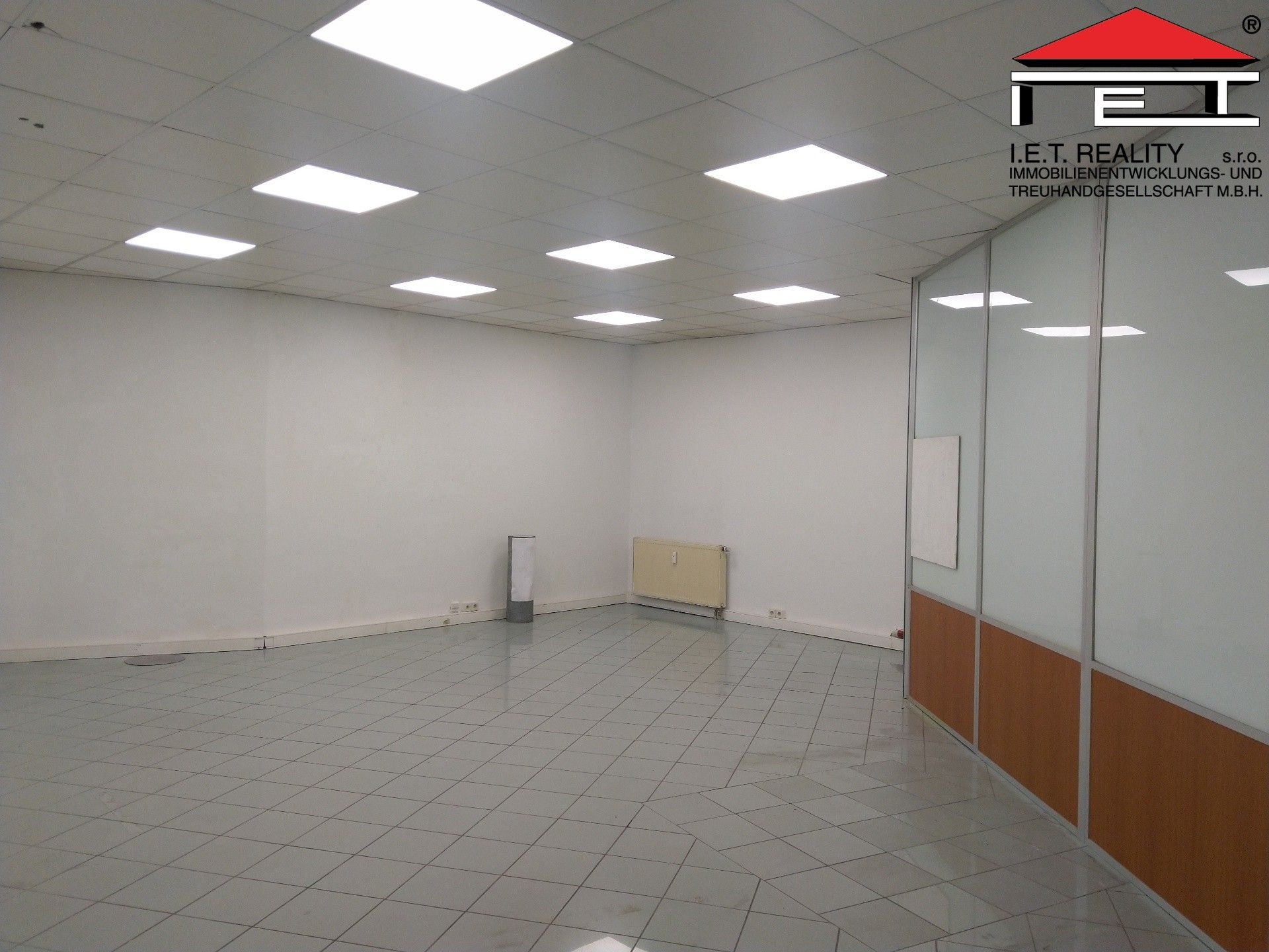 Pronájem obchodní prostory - Josefská, Brno, 44 m²