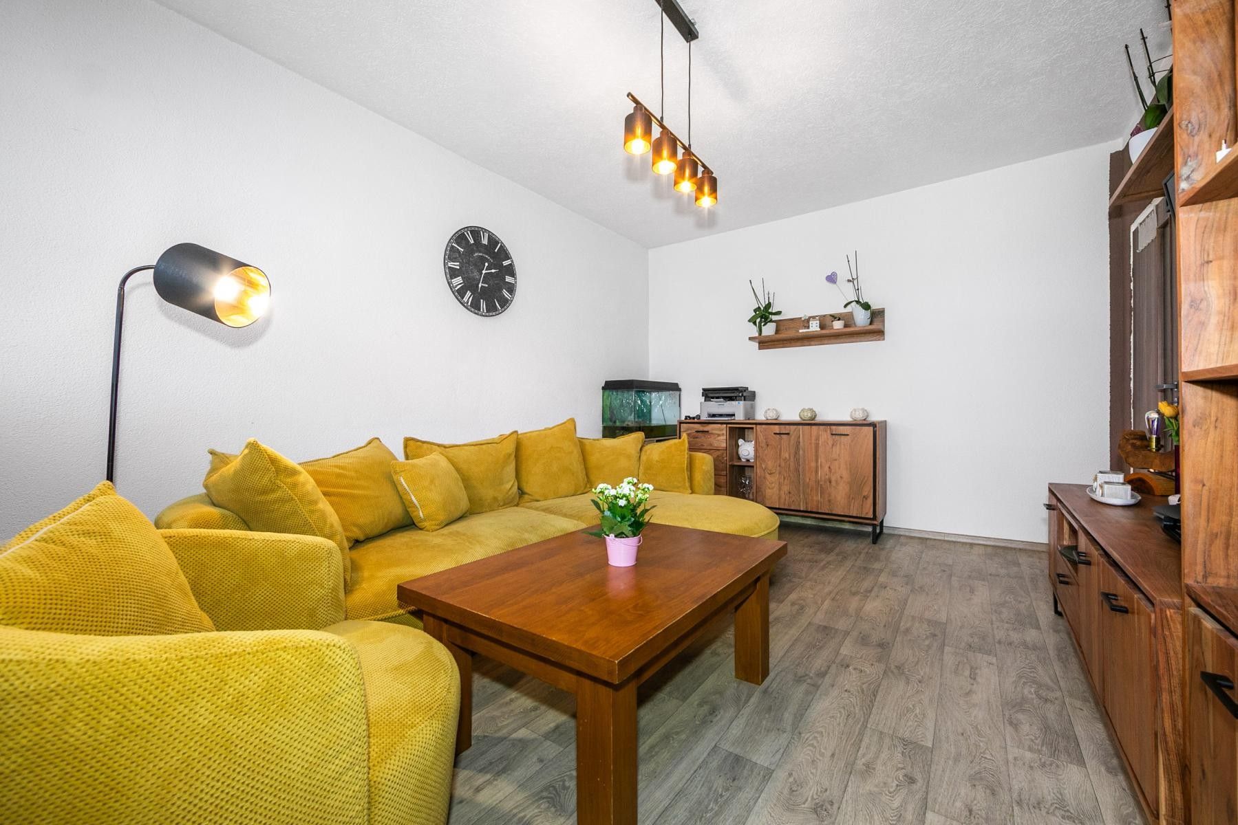 Prodej byt 2+1 - Fučíkova , Planá, 68 m²