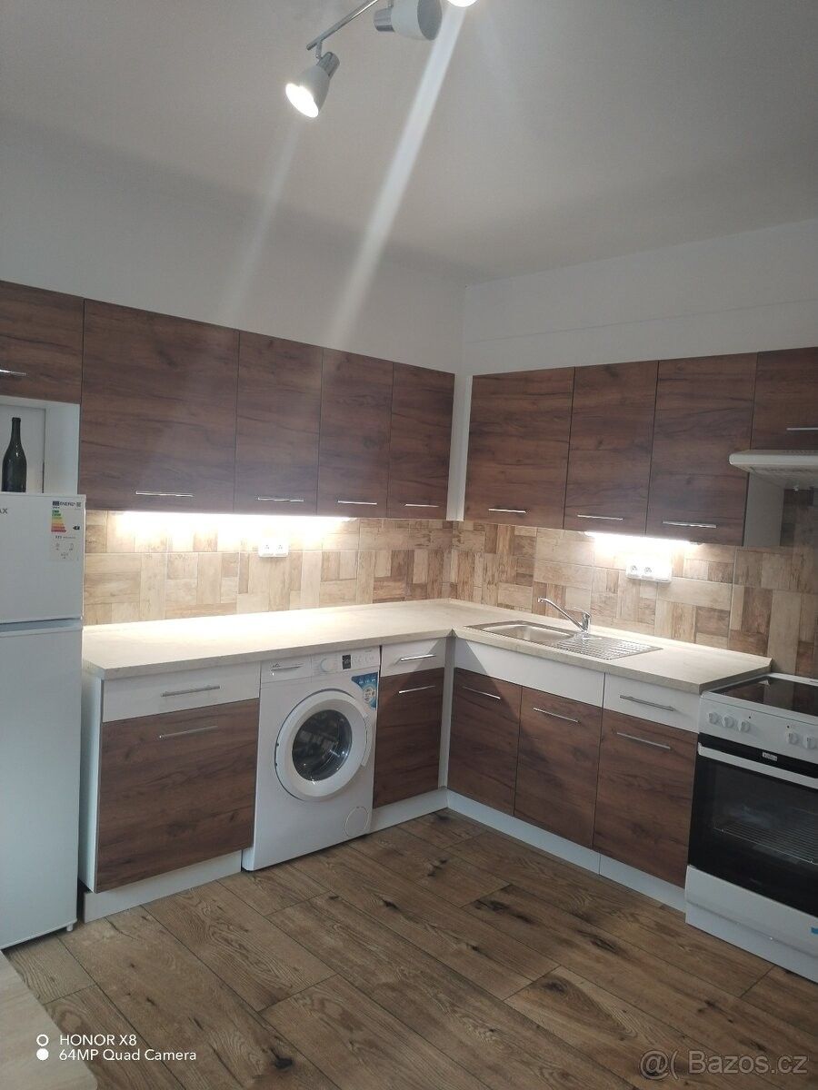 Pronájem byt - Kraslice, 358 01