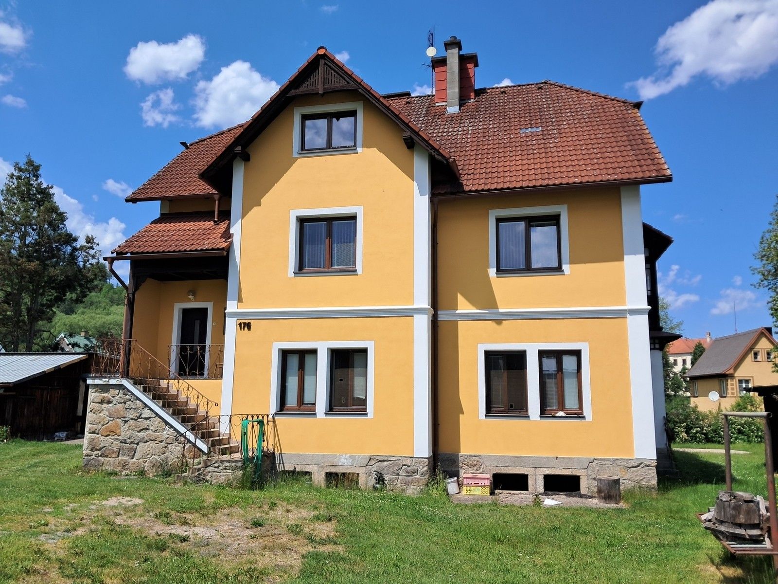 Rodinné domy, Lesní, Vyšší Brod, 180 m² - 1