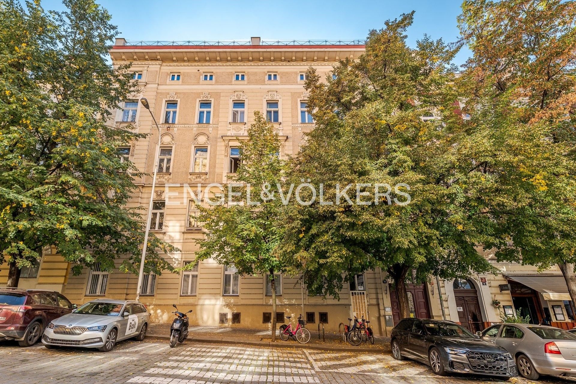 Obchodní prostory, 155 m²