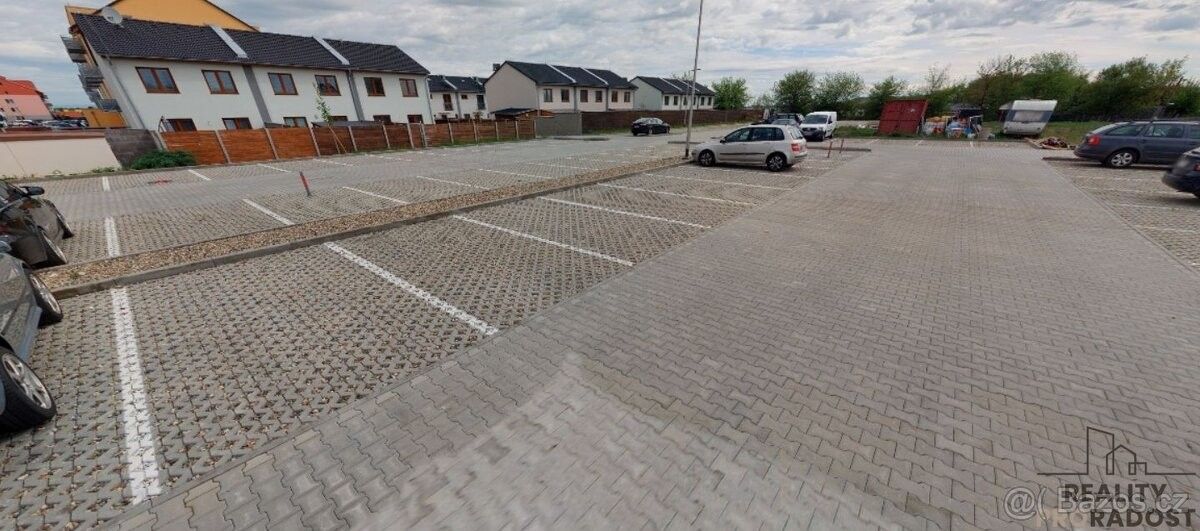 Prodej garáž - 253 03, Praha - západ