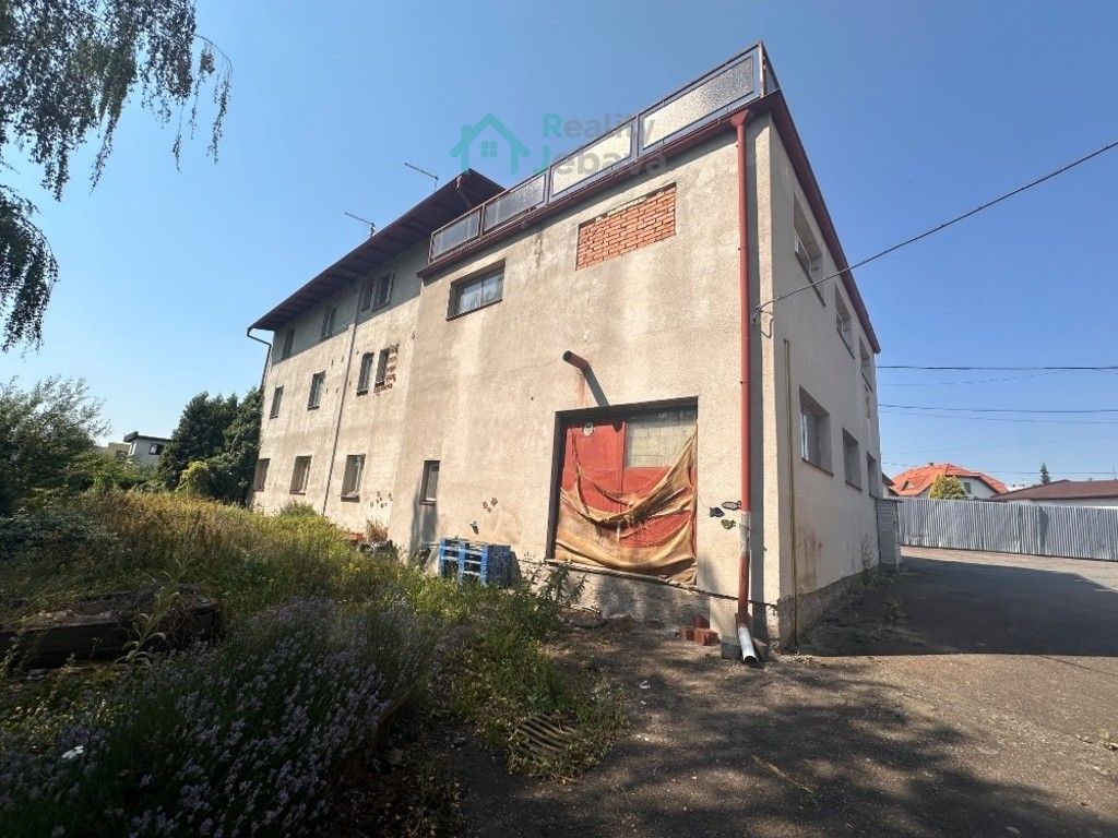 5+kk, V Tejnecku, Chrudim II, 120 m²