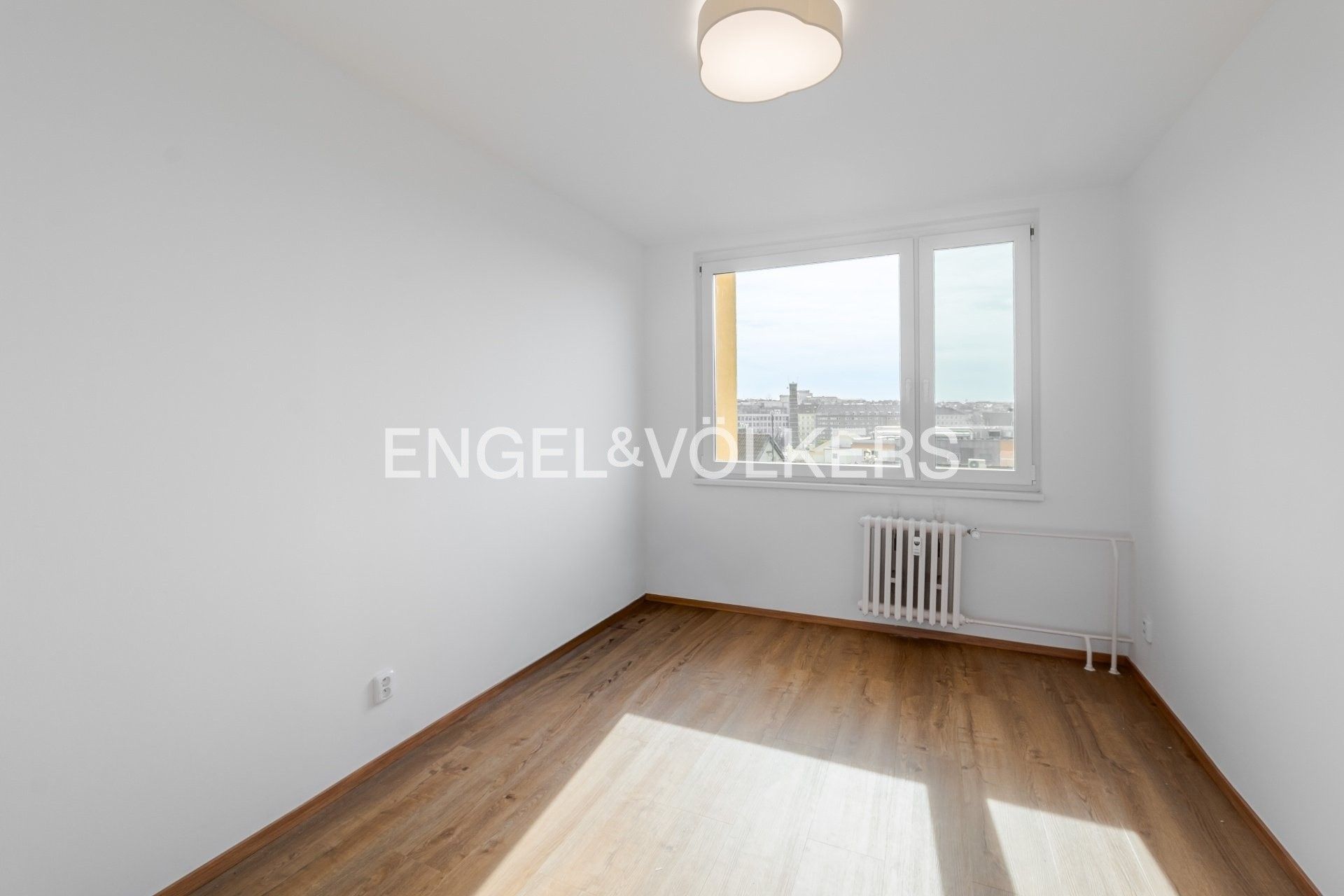 Pronájem byt 3+kk - K Botiči 1457, Praha Vršovice, 75 m² - 5