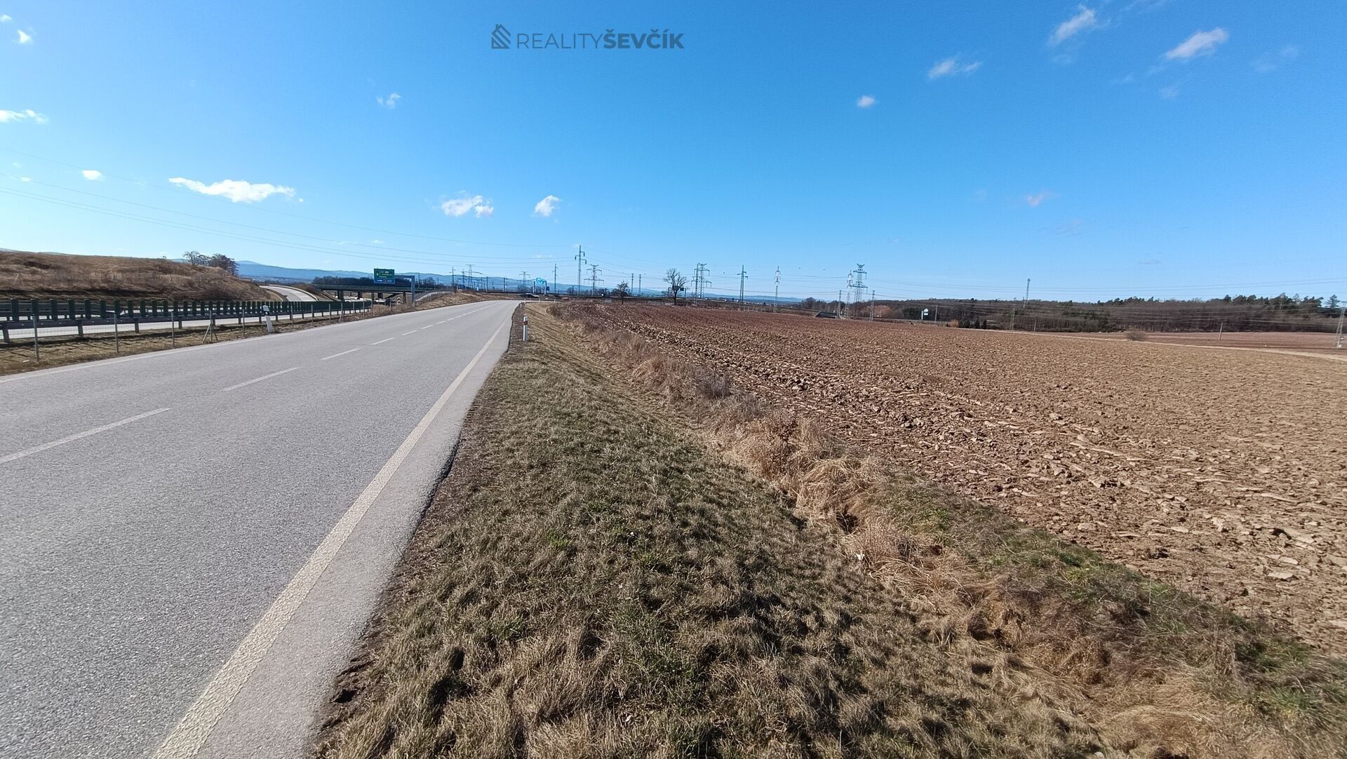 Komerční pozemek · 3 480 m² · Pod Strání, Hůry - 3