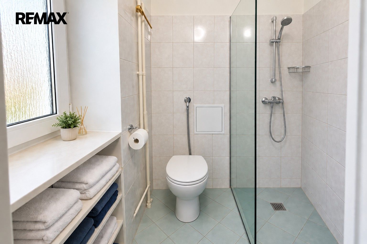 3+1, Luční 837, Ostrov, 78 m² - 2