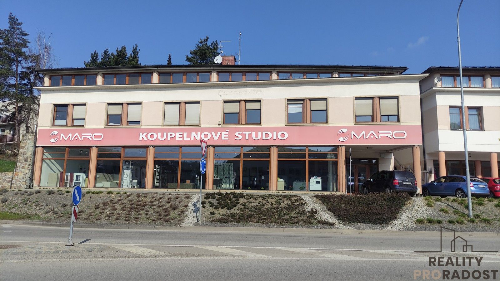 Kanceláře, Pod Hradbami, Velké Meziříčí, 135 m² - 1