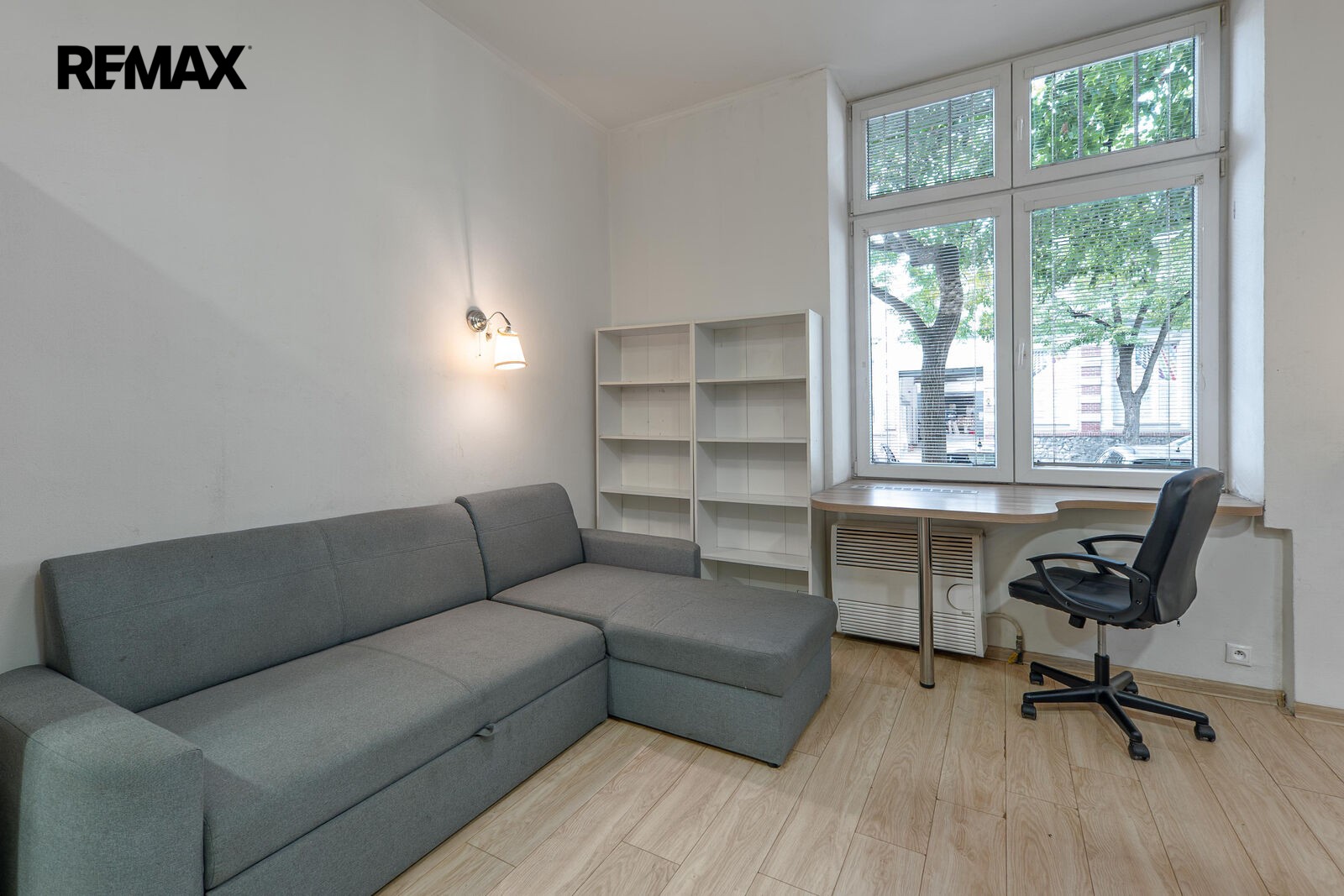 Prodej byt 1+kk - U průhonu 1138, Praha Holešovice, 27 m² - 2