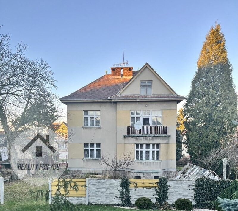 Prodej dům - Kostelec nad Černými Lesy, 281 63, 260 m²