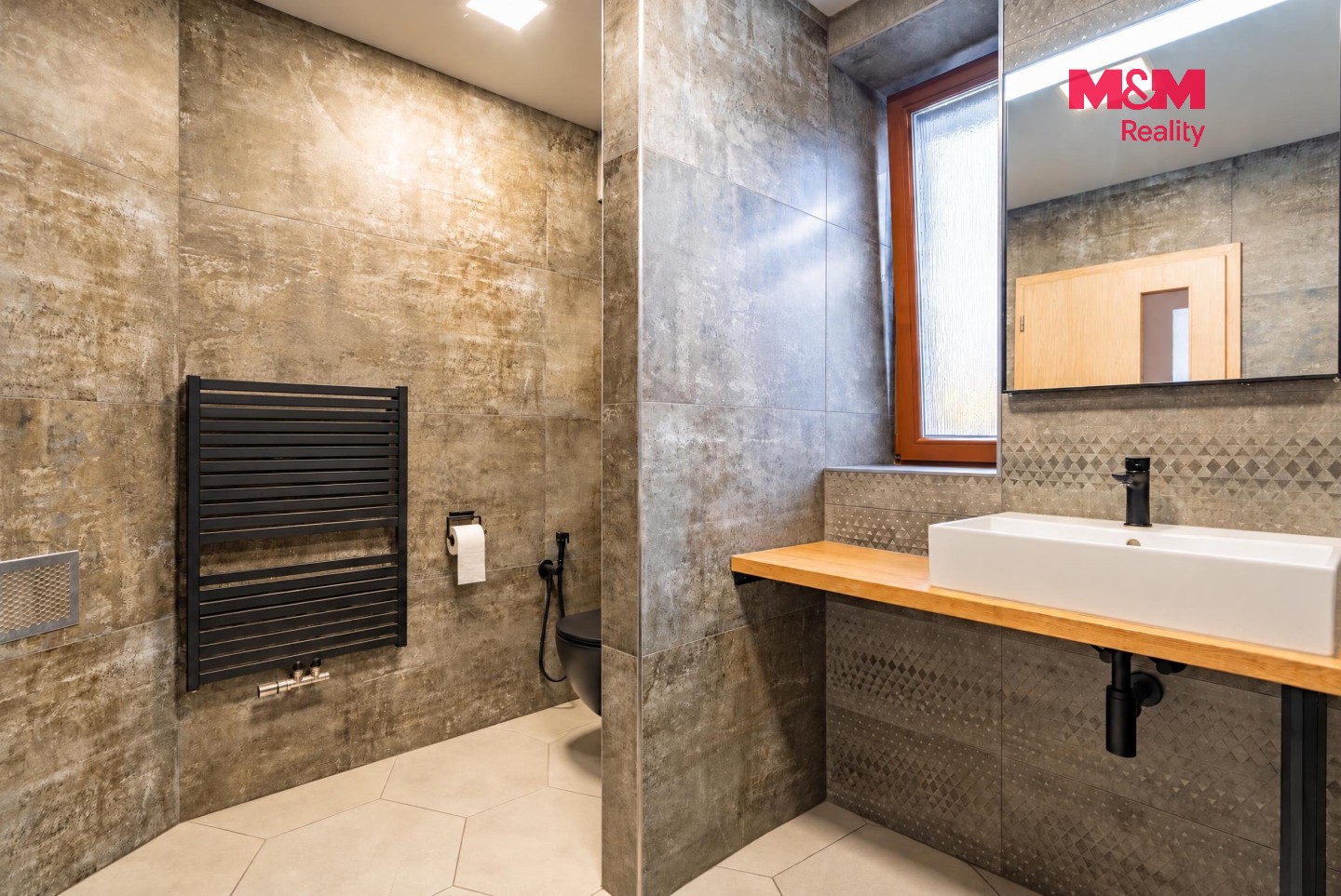 Prodej rodinný dům - Lužnice, 180 m² - 5
