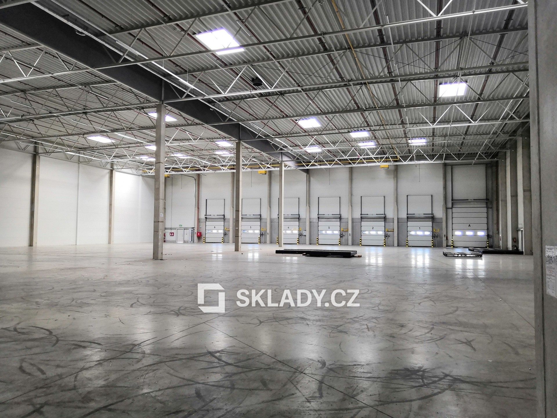Pronájem sklad - Most, 9 330 m² - 5