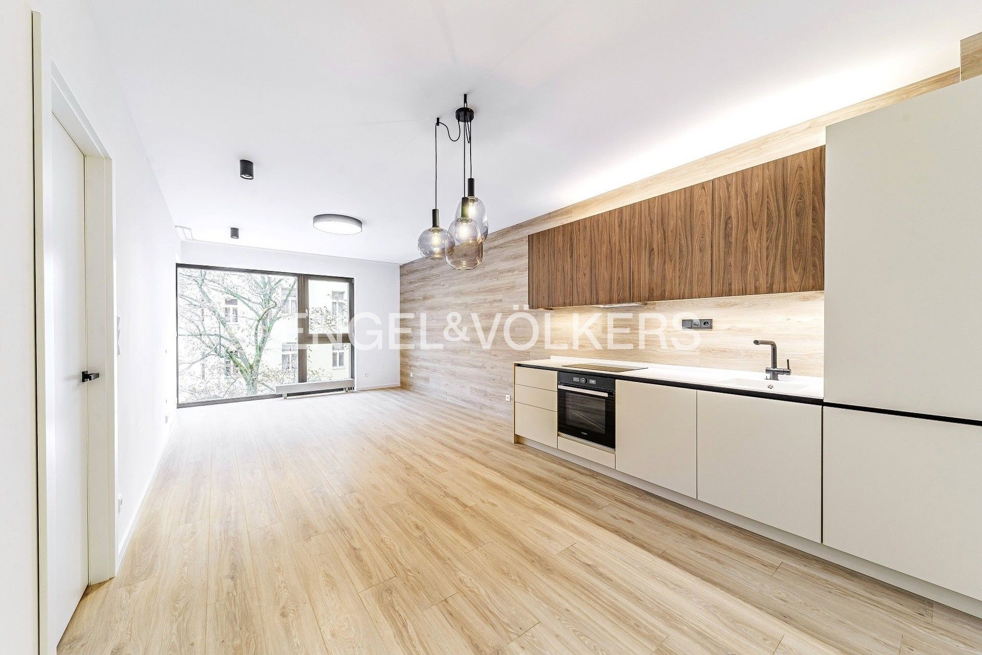 3+kk, Staropramenná 3361, Praha Smíchov, 73 m² - 1