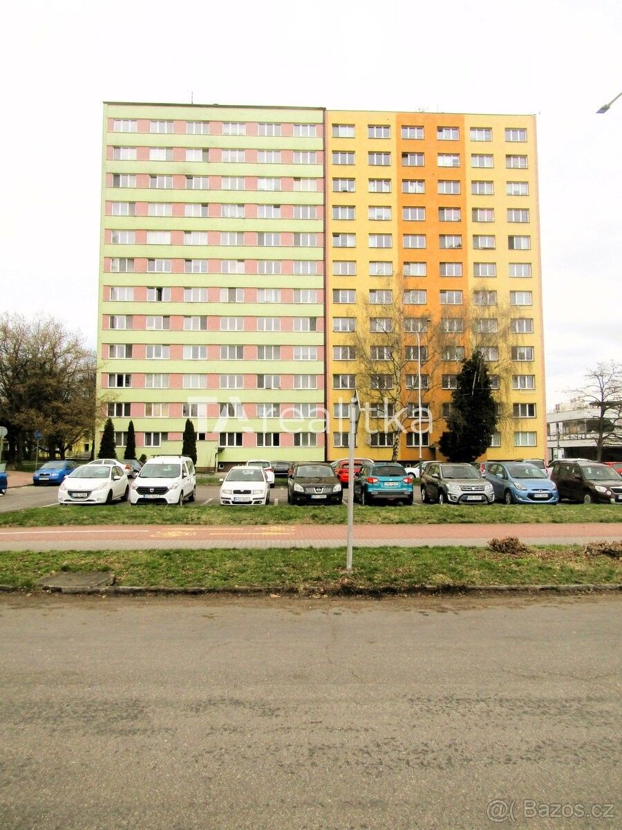 Prodej byt 1+1 - Ostrava, 700 30, 32 m²