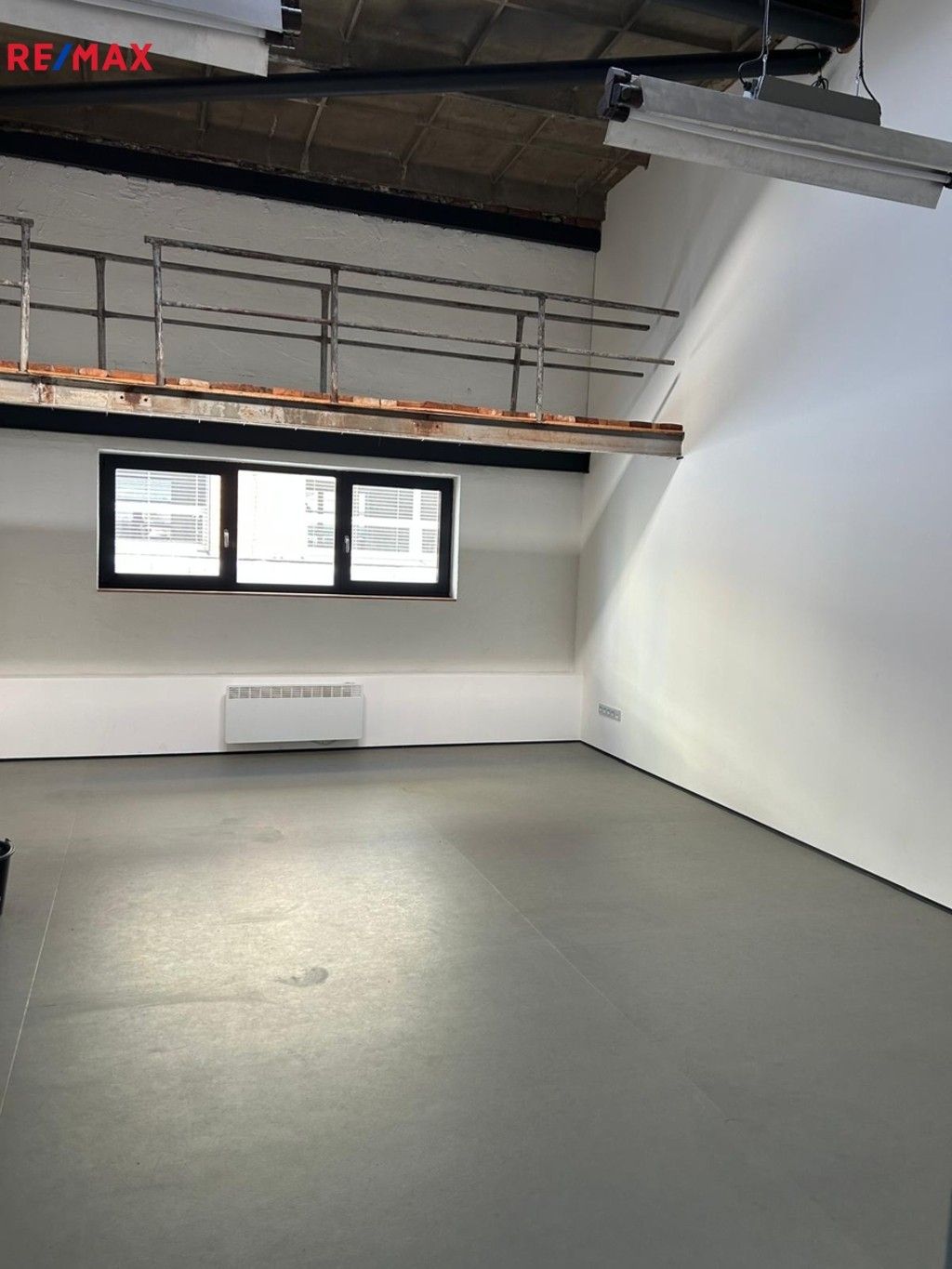 Pronájem kancelář - Bezručova 663, Rožnov pod Radhoštěm, 38 m²