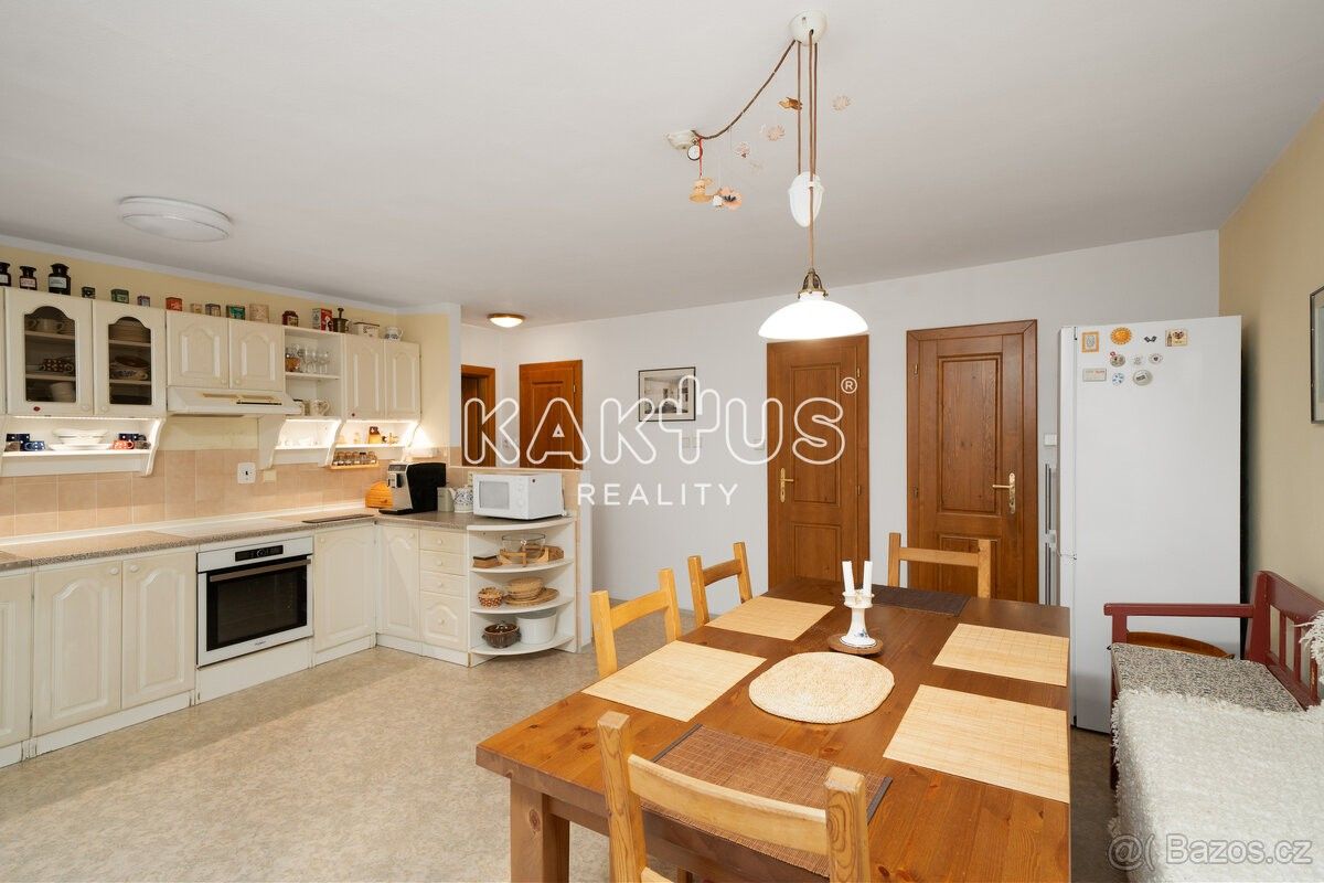 Prodej rodinný dům - Žulová, 790 65