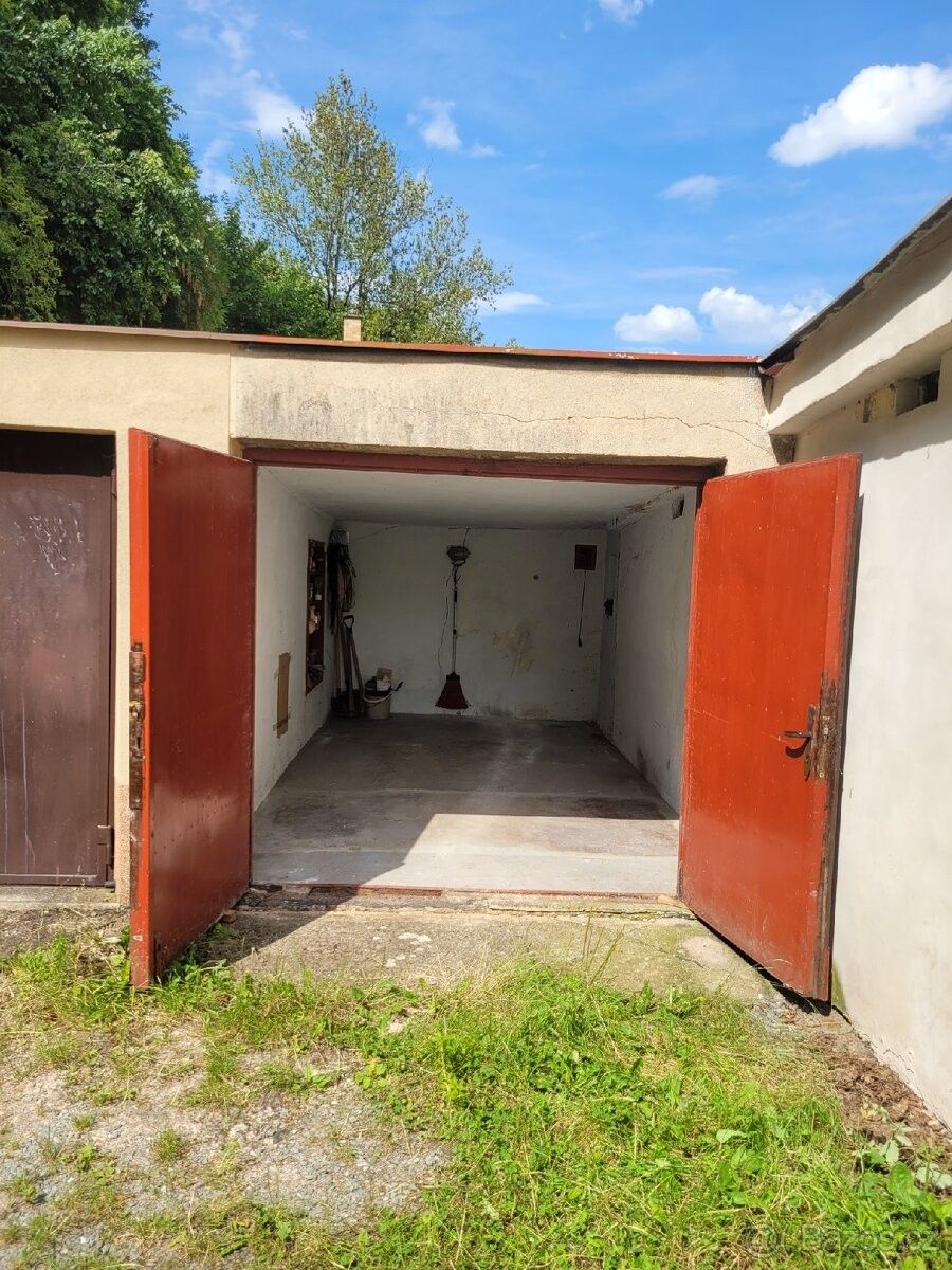 Garáže, Vrchlabí, 543 01