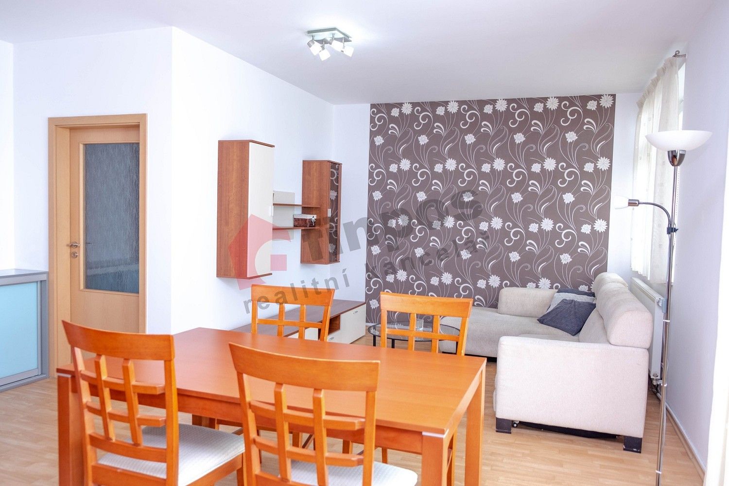 Byt 2+kk · 54 m² · Novodvorská, Praha 4 - Kamýk - 3