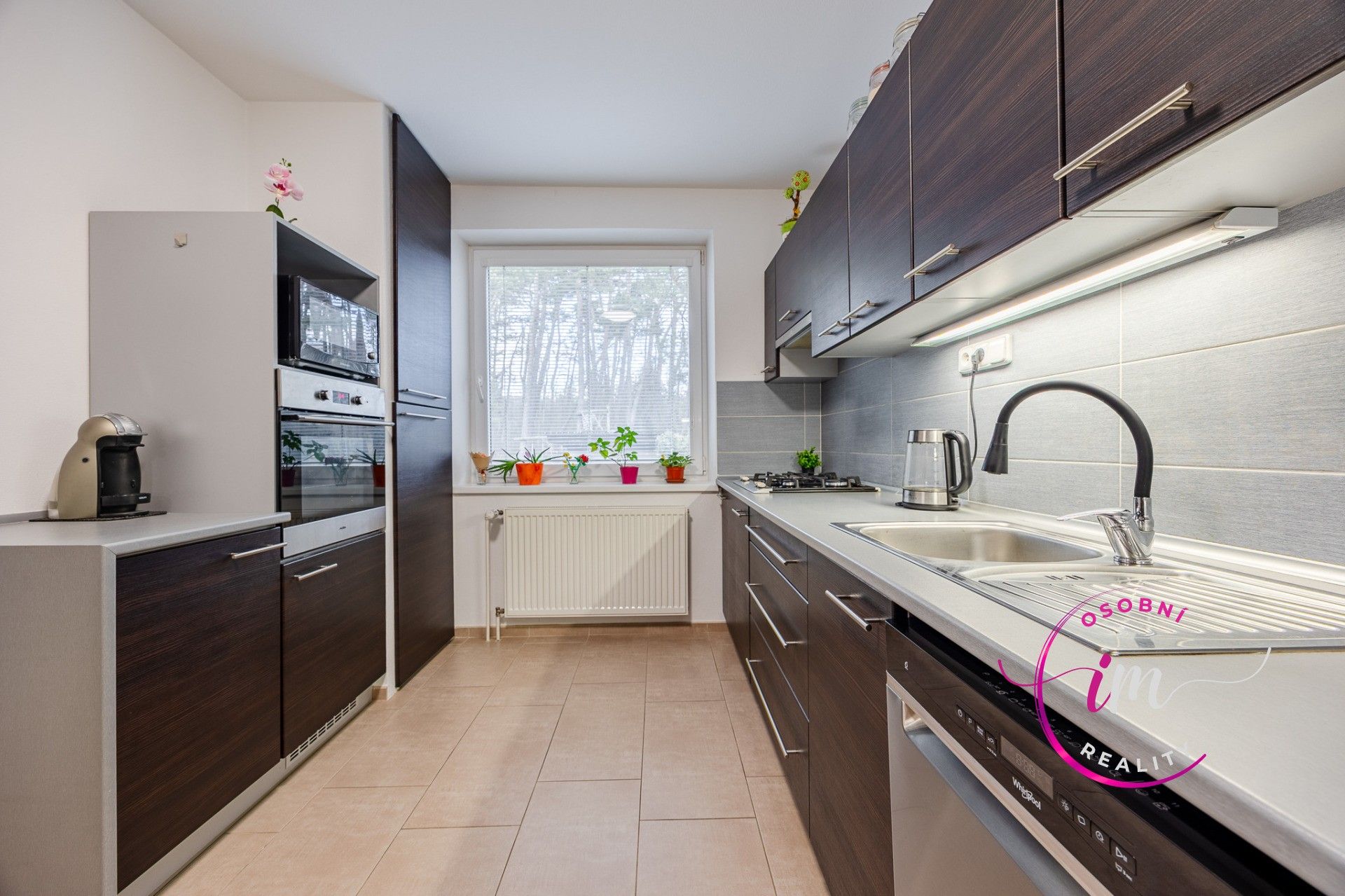 Prodej rodinný dům - Sládkova, Jihlava, 238 m²