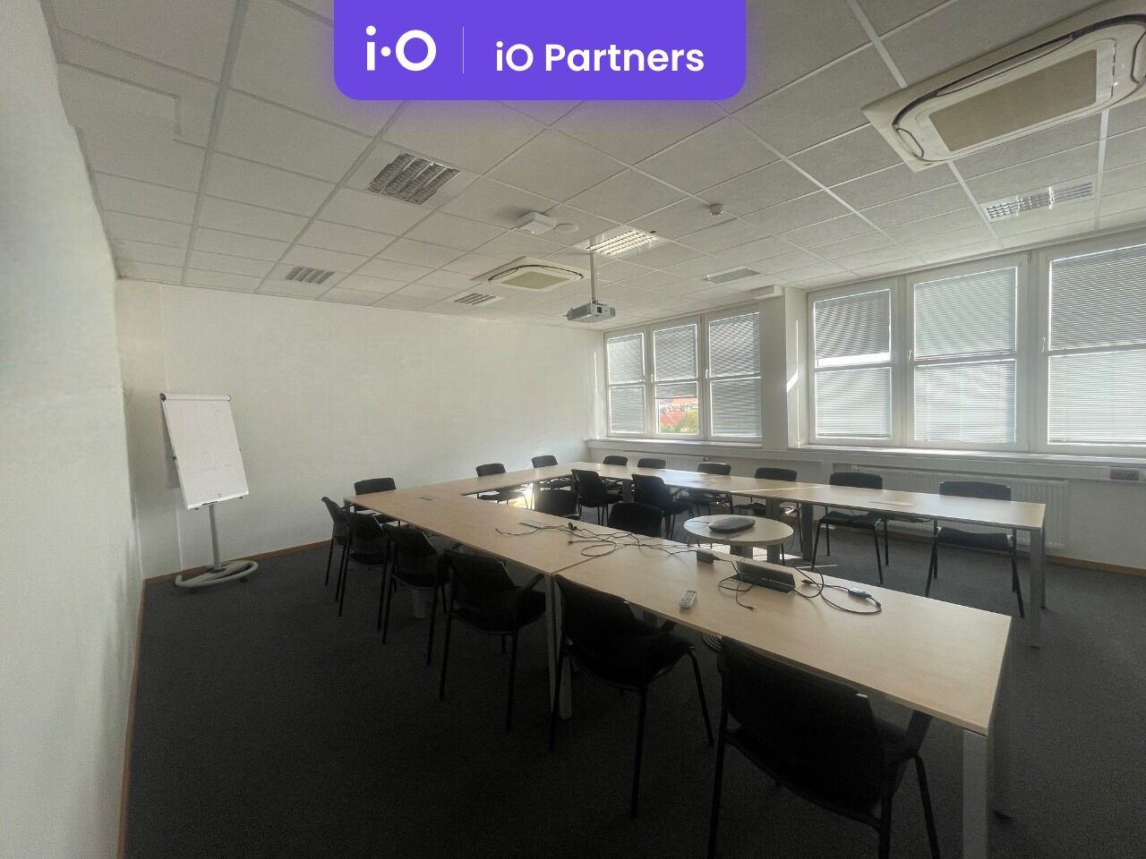 Pronájem kancelář - Ottova, Rakovník, 2 m²